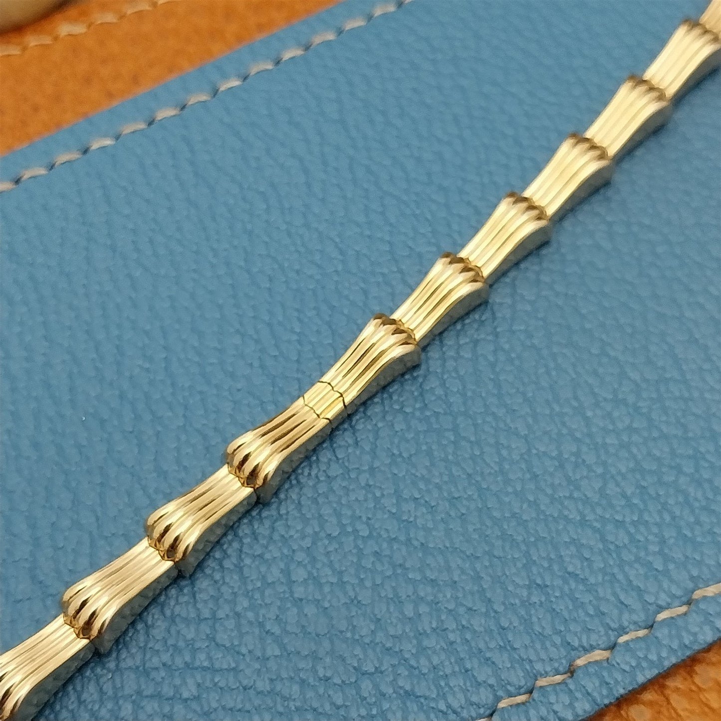 Vintage Yellow Gold-Fill Ladies Gemex Expansion 1950s Unused Cocktail Watch Band