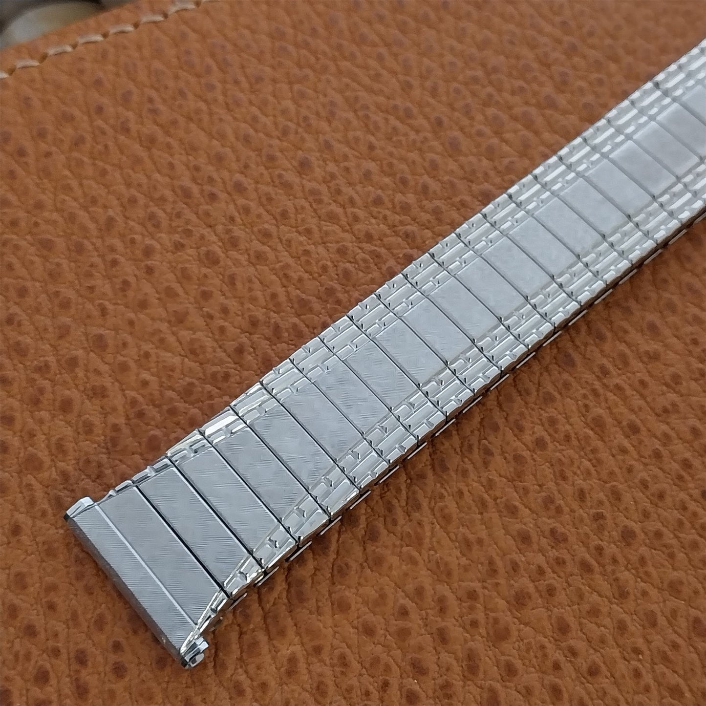 1962 White Gold Filled Speidel Focus 18mm-19mm nos Unused Vintage Watch Band