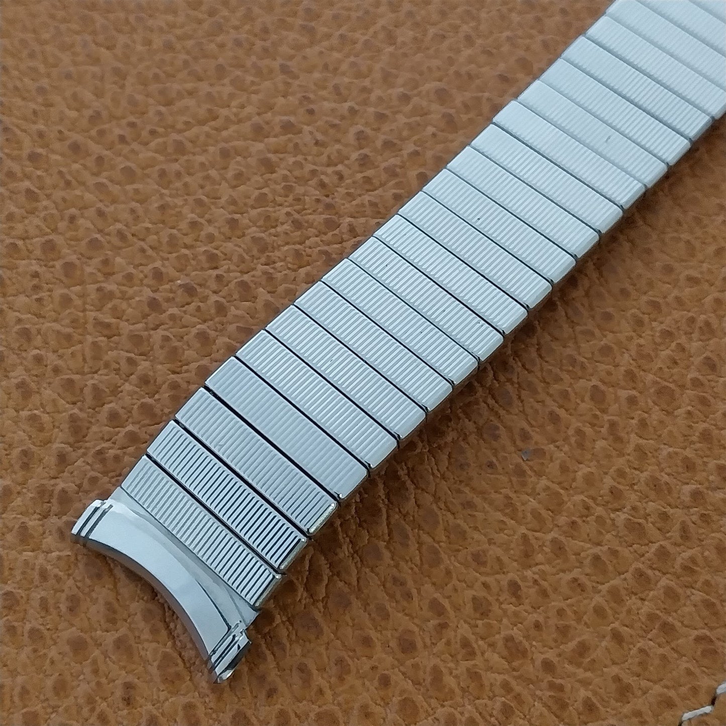 19mm 18mm 1960s USA Kreisler Stainless Steel DuraFlex Unused Vintage Watch Band