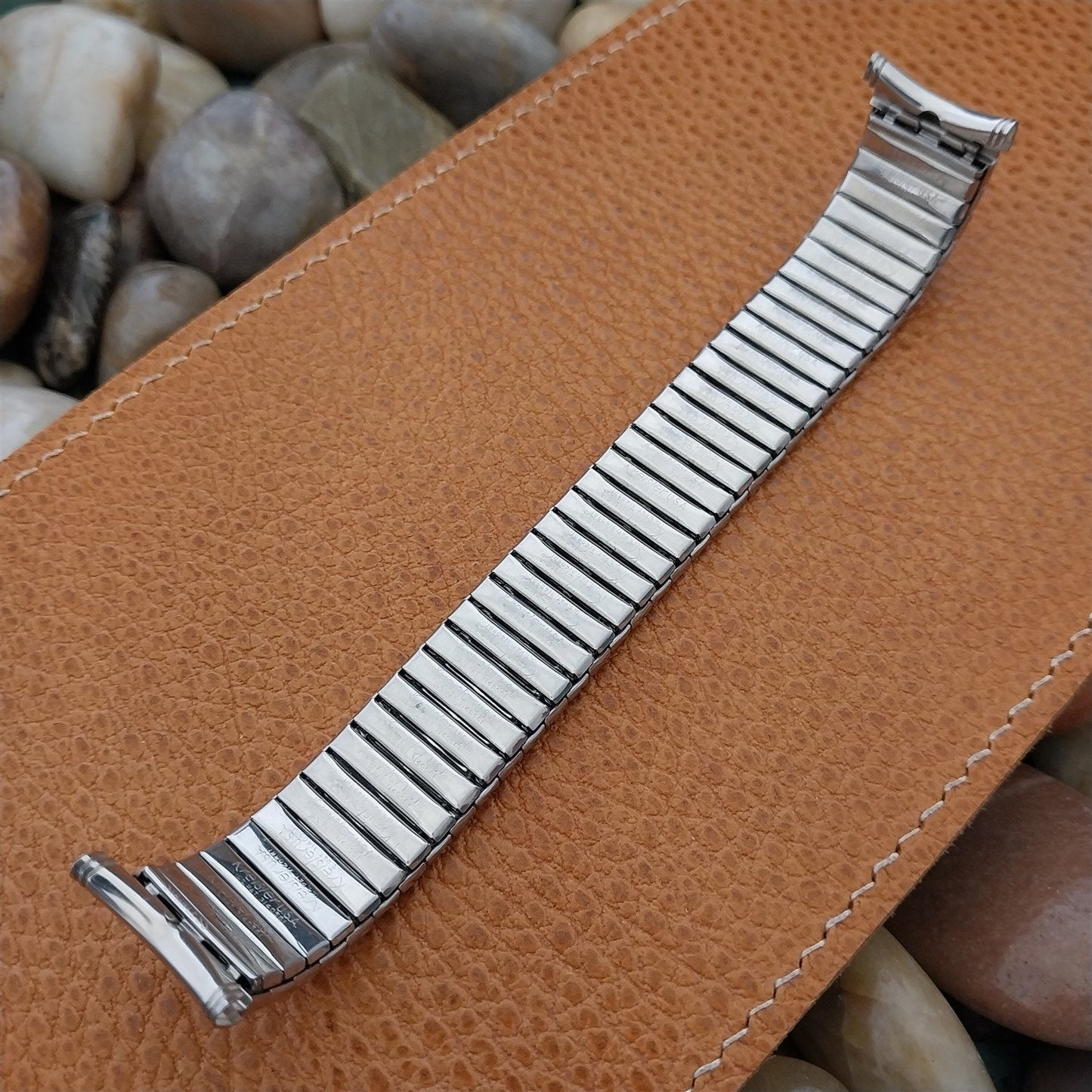 1960s Kreisler 19mm 18mm Stainless Stretch DuraFlex Unused Vintage Watch Band