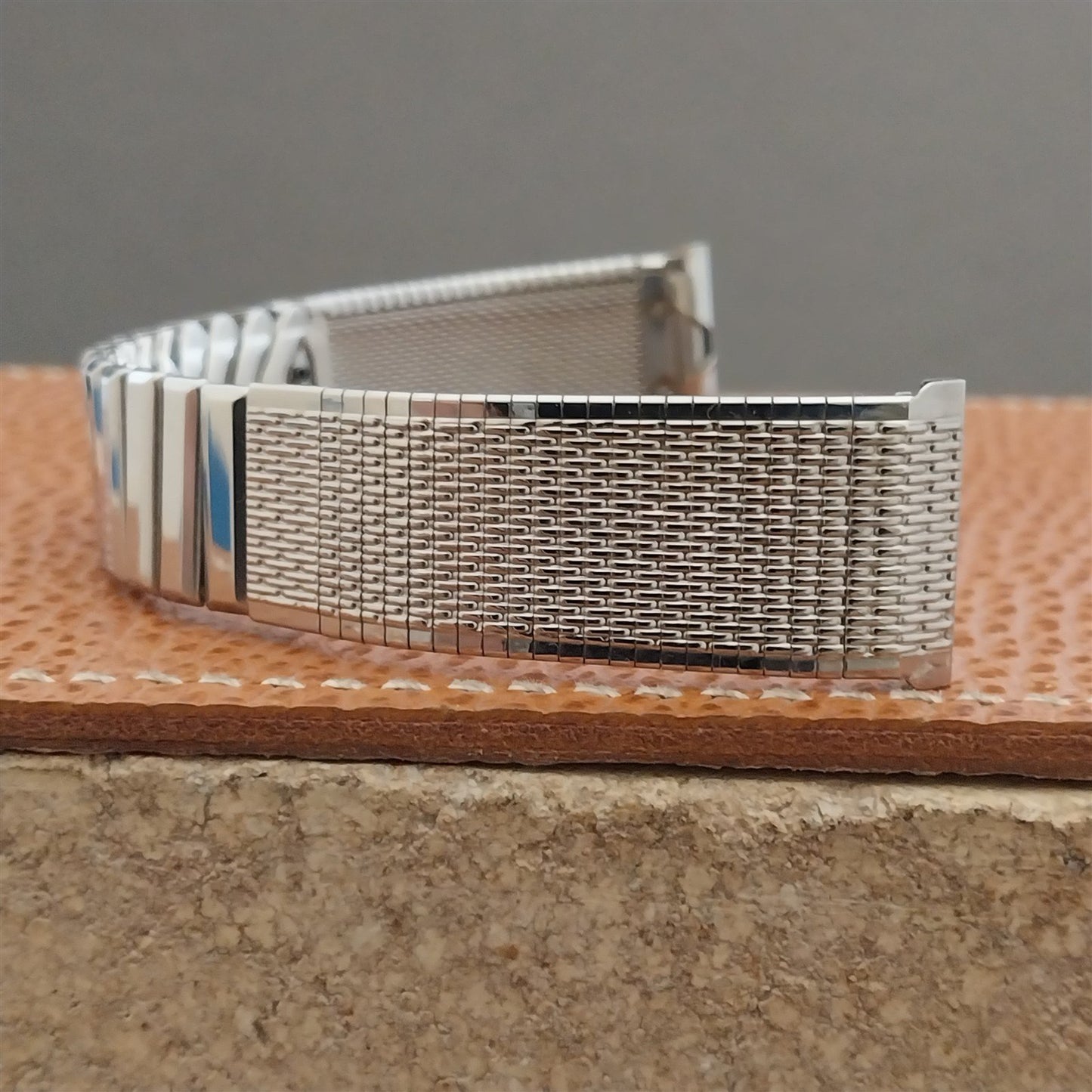 19mm 18mm 17.2mm Kreisler USA Stainless Steel Unused 1960s Vintage Watch Band