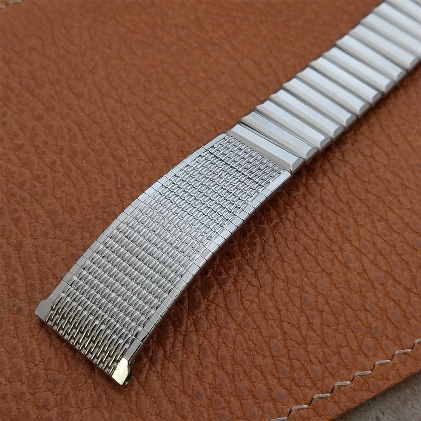 19mm 18mm 17.2mm Kreisler USA Stainless Steel Unused 1960s Vintage Watch Band