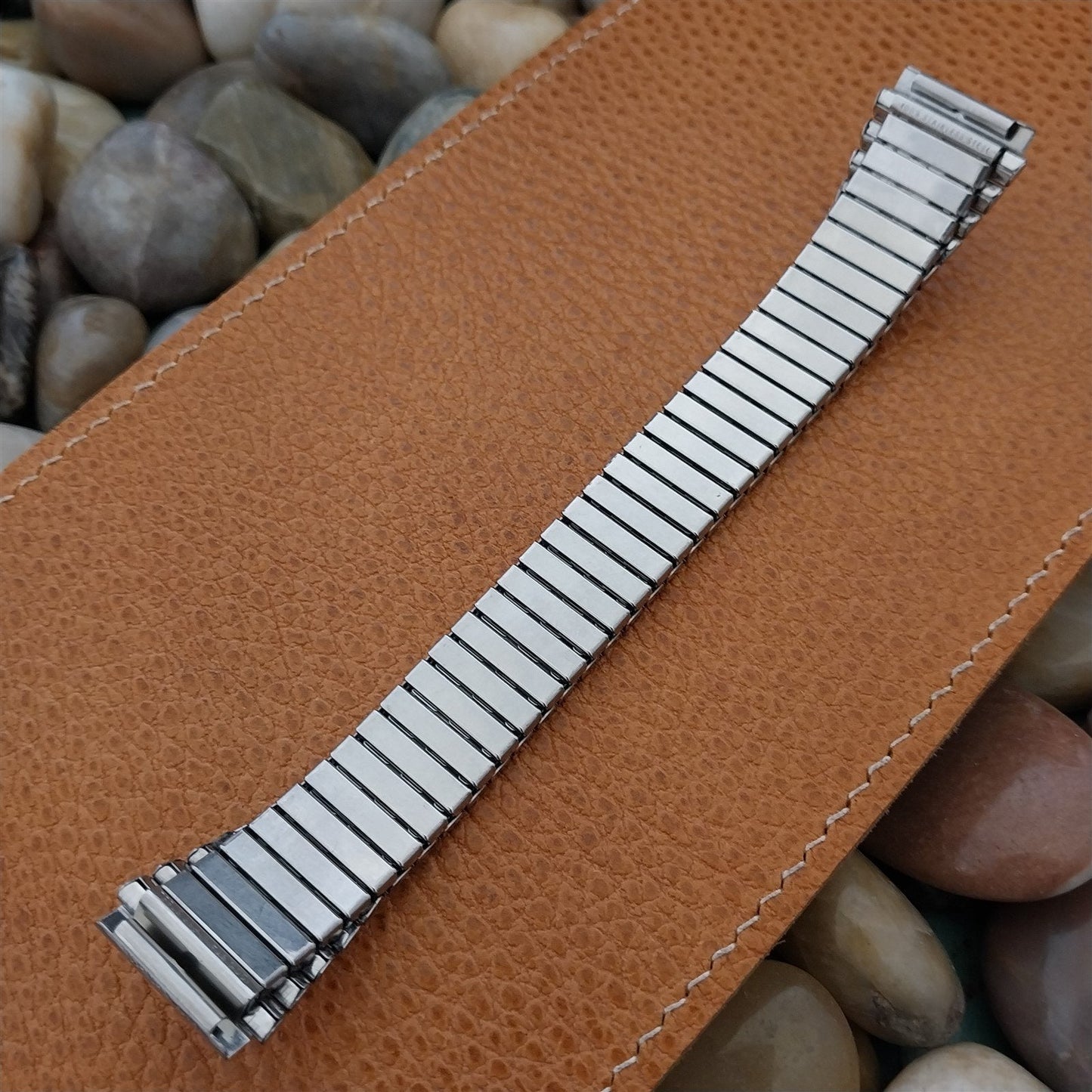 19mm Stainless Steel Flared Expansion nos Unused Vintage Watch Band