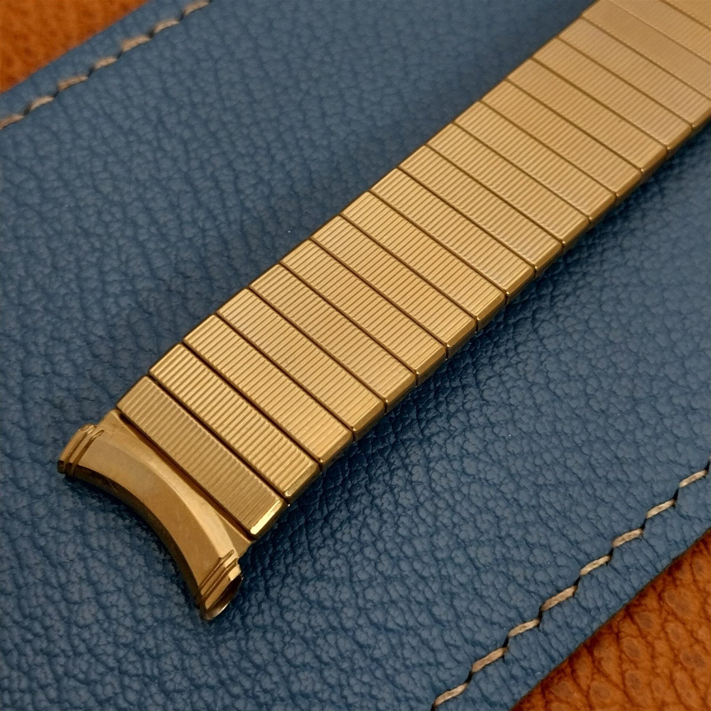 19mm 18mm Kreisler USA 10k Yellow Gold-Filled Unused 1960s Vintage Watch Band