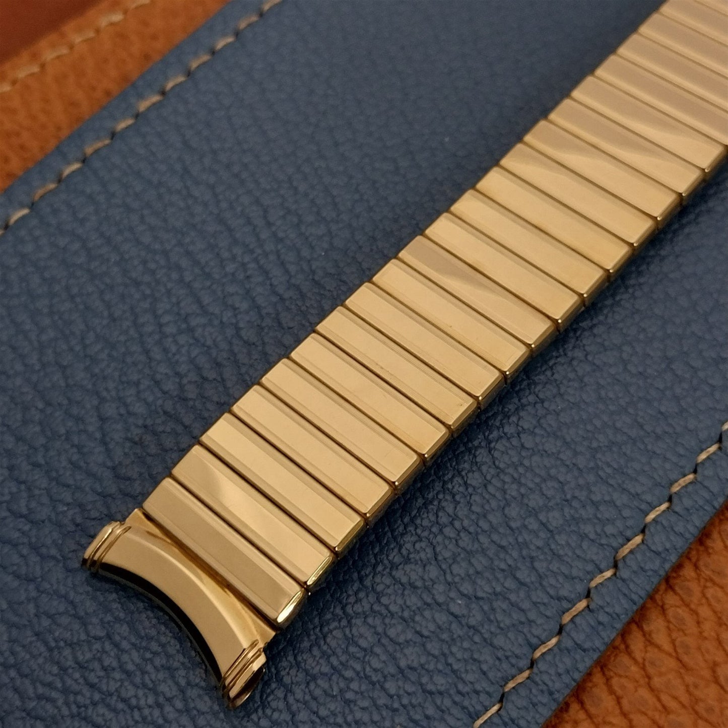 Vintage 19mm 18mm Kreisler Yellow Gold-Filled Unused Classic 1960s Watch Band