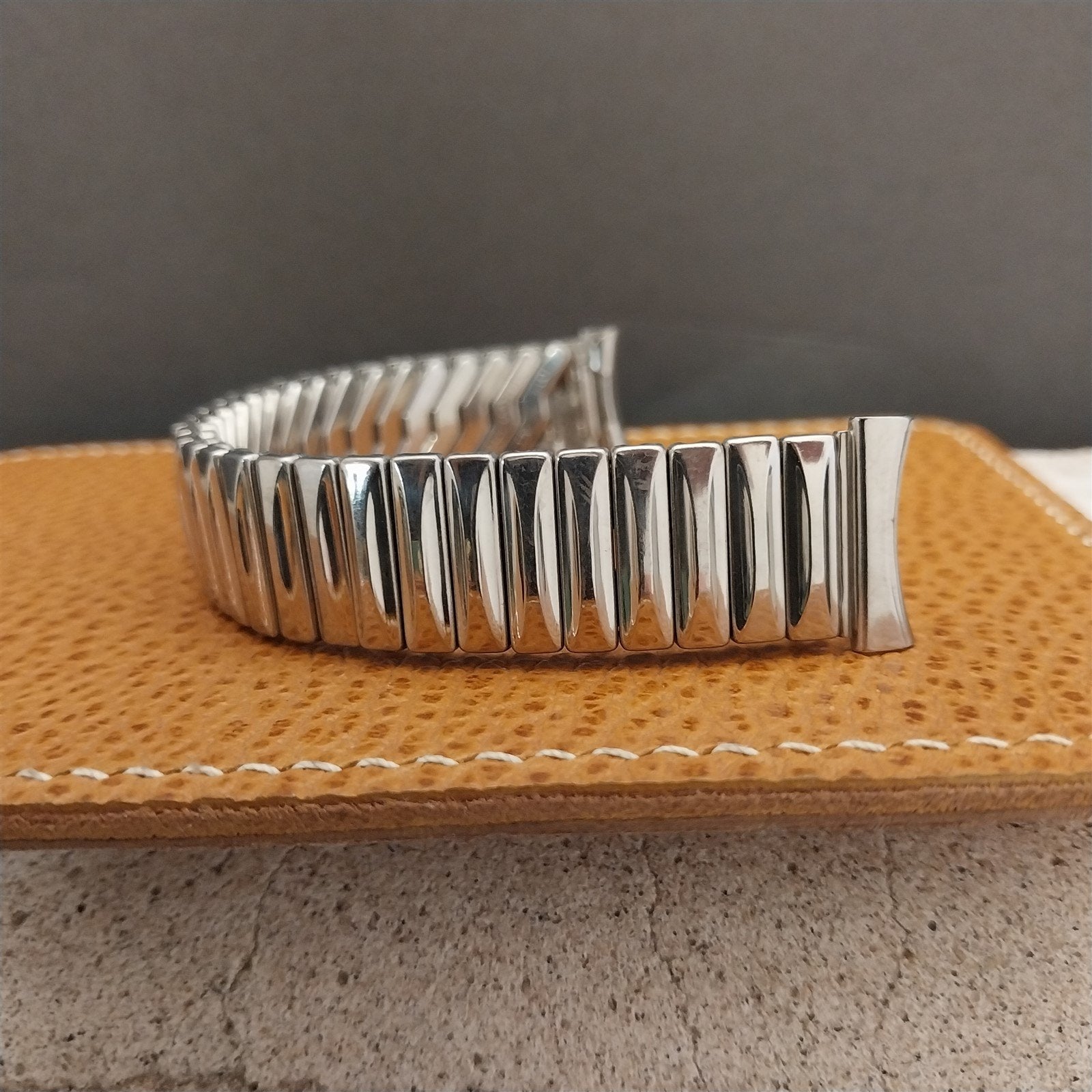 17.2mm Scott Stainless Steel nos Unused 1970s Vintage Watch Band