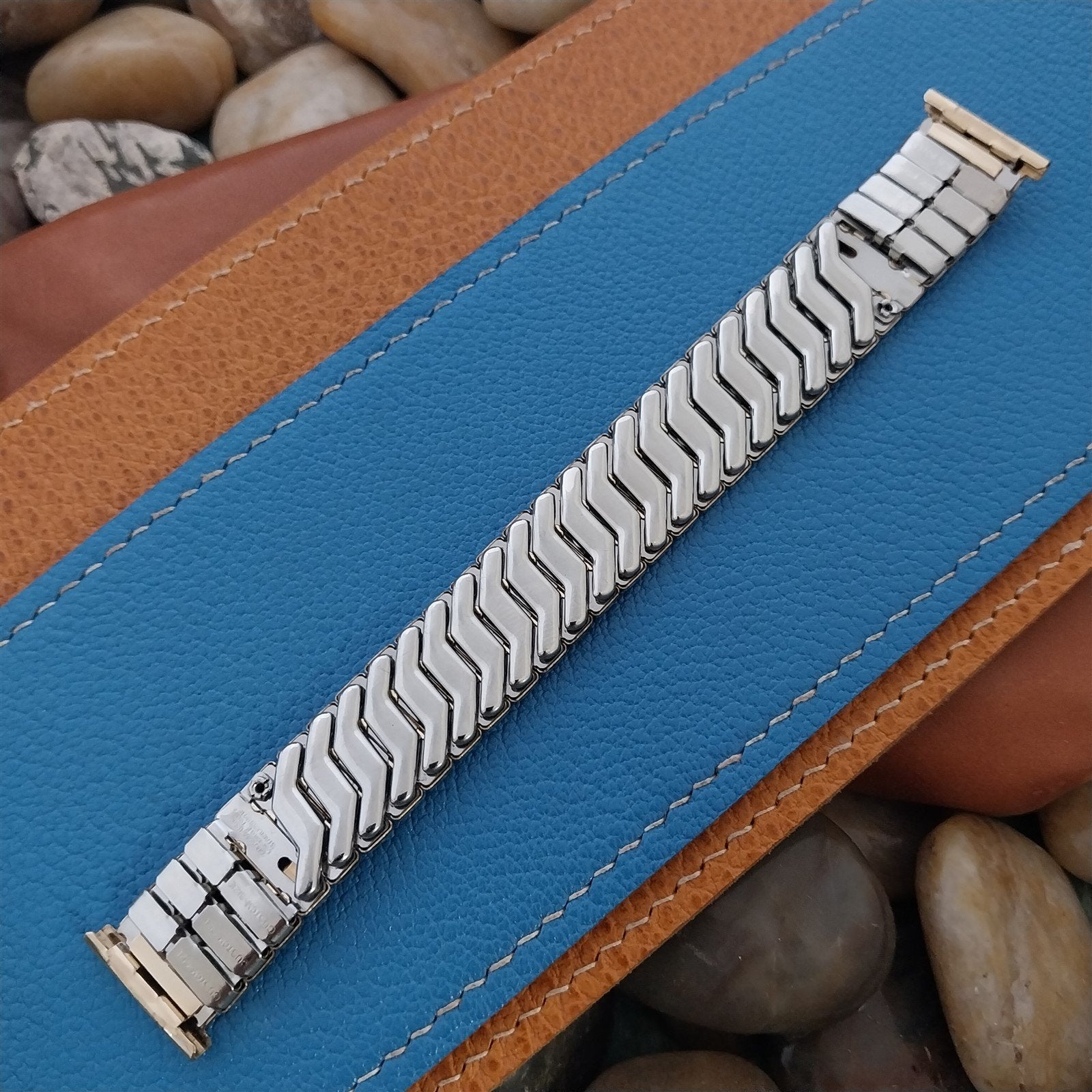 16mm 18mm 19mm 10k Gold-Filled Expansion Duchess nos 1950s Vintage Watch Band