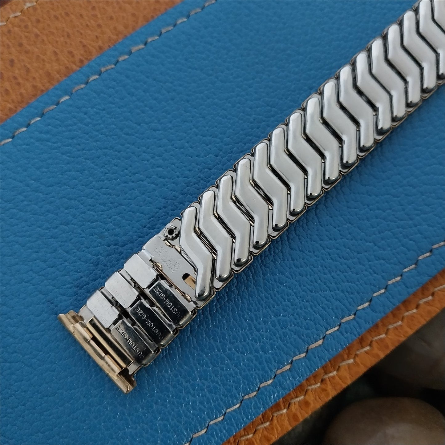 16mm 18mm 19mm 10k Gold-Filled Expansion Duchess nos 1950s Vintage Watch Band