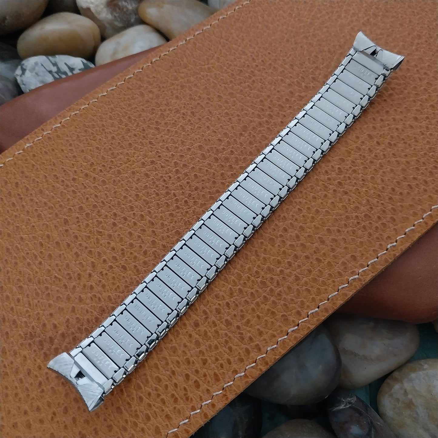 1960s 17mm Stainless Steel Slim Expansion UniFlex Unused Vintage Watch Band
