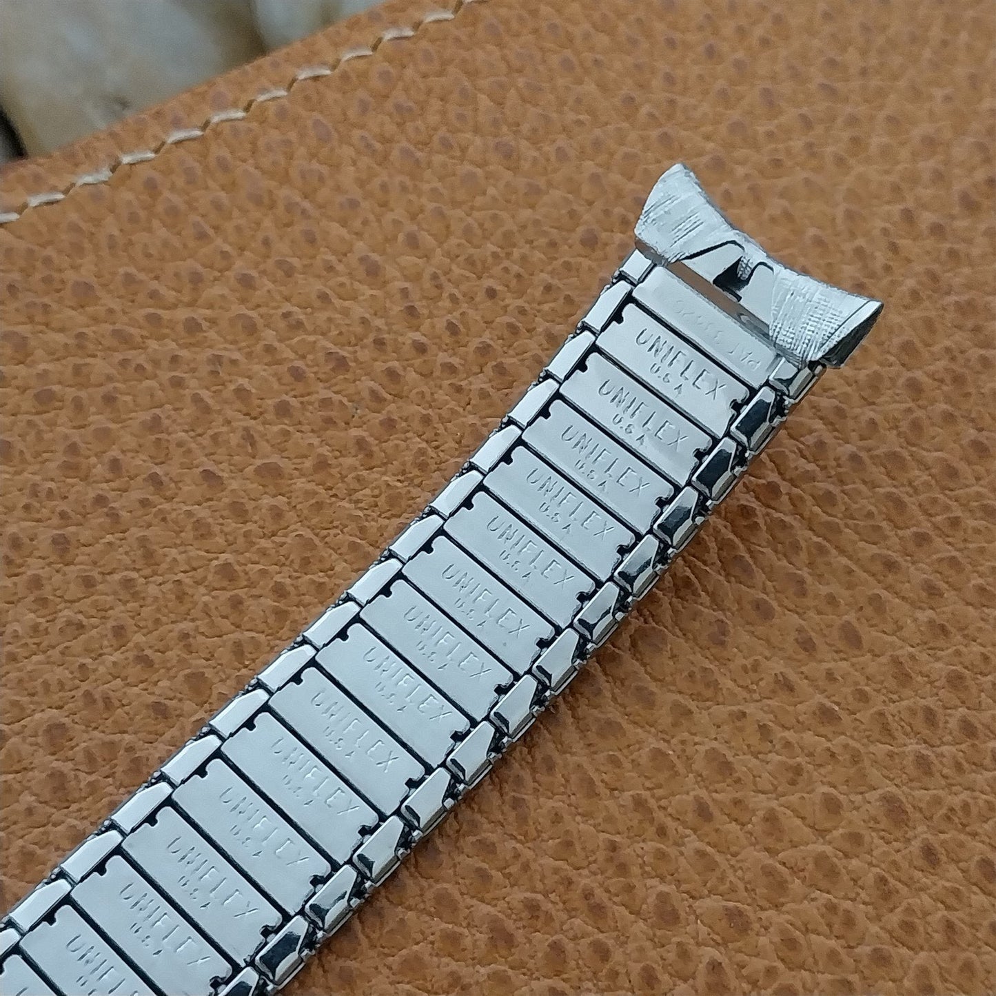 17.2mm Uniflex Stainless Steel & Red Stripe Unused 1960s Vintage Watch Band