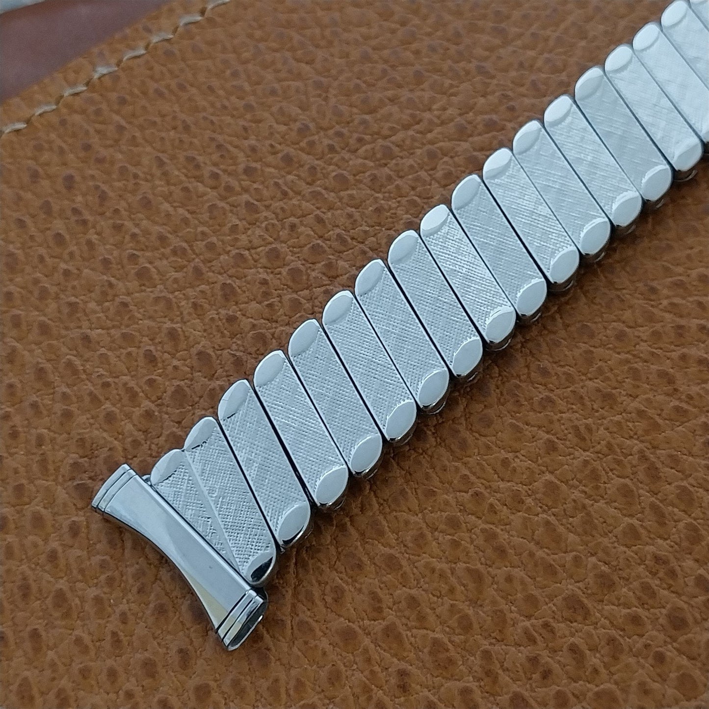 1950s Stainless Steel 18mm 18mm 16mm Bellavance 1950s Unused Vintage Watch Band