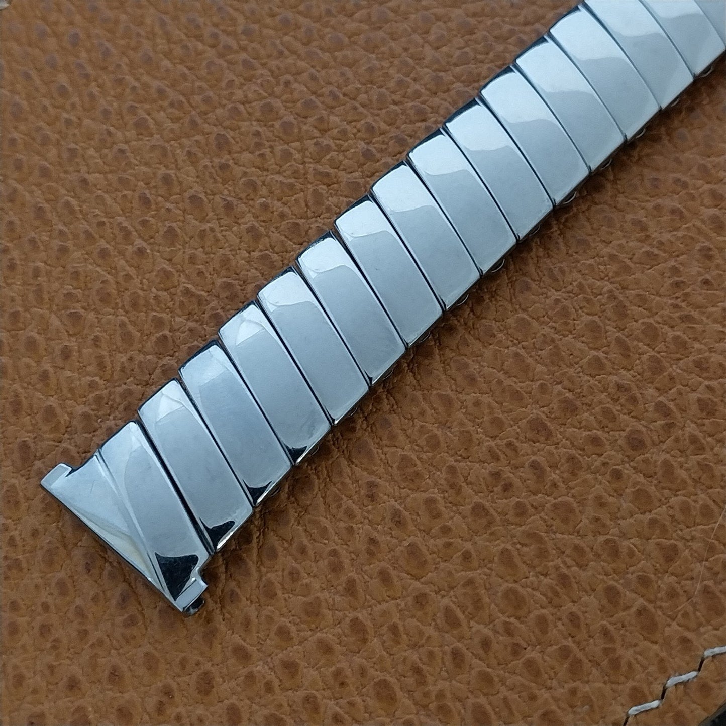 18mm Bellavance Stainless Steel Expansion Short Unused Vintage Watch Band