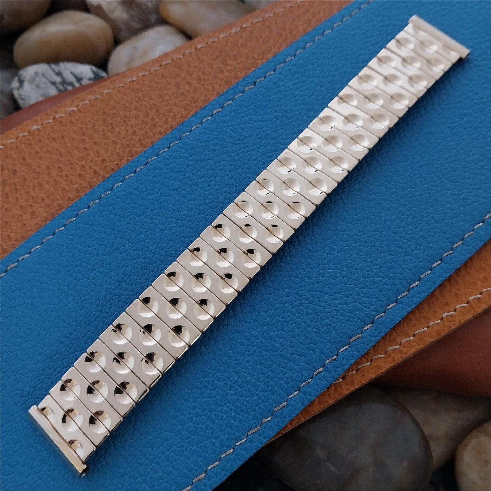 19mm 18mm Wide Yellow Gold-Fill Kreisler Domino Unused 1950s Vintage Watch Band