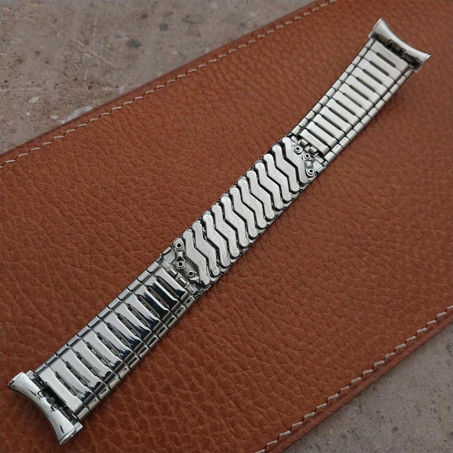 19mm 18mm 17.2mm Stainless Steel Baldwin Unused nos 1970s Vintage Watch Band