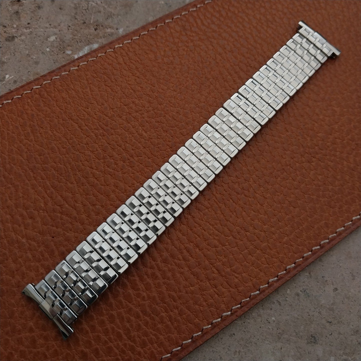 18mm 19mm 1960s-1970s Stainless Steel Baldwin nos Unused Vintage Watch Band