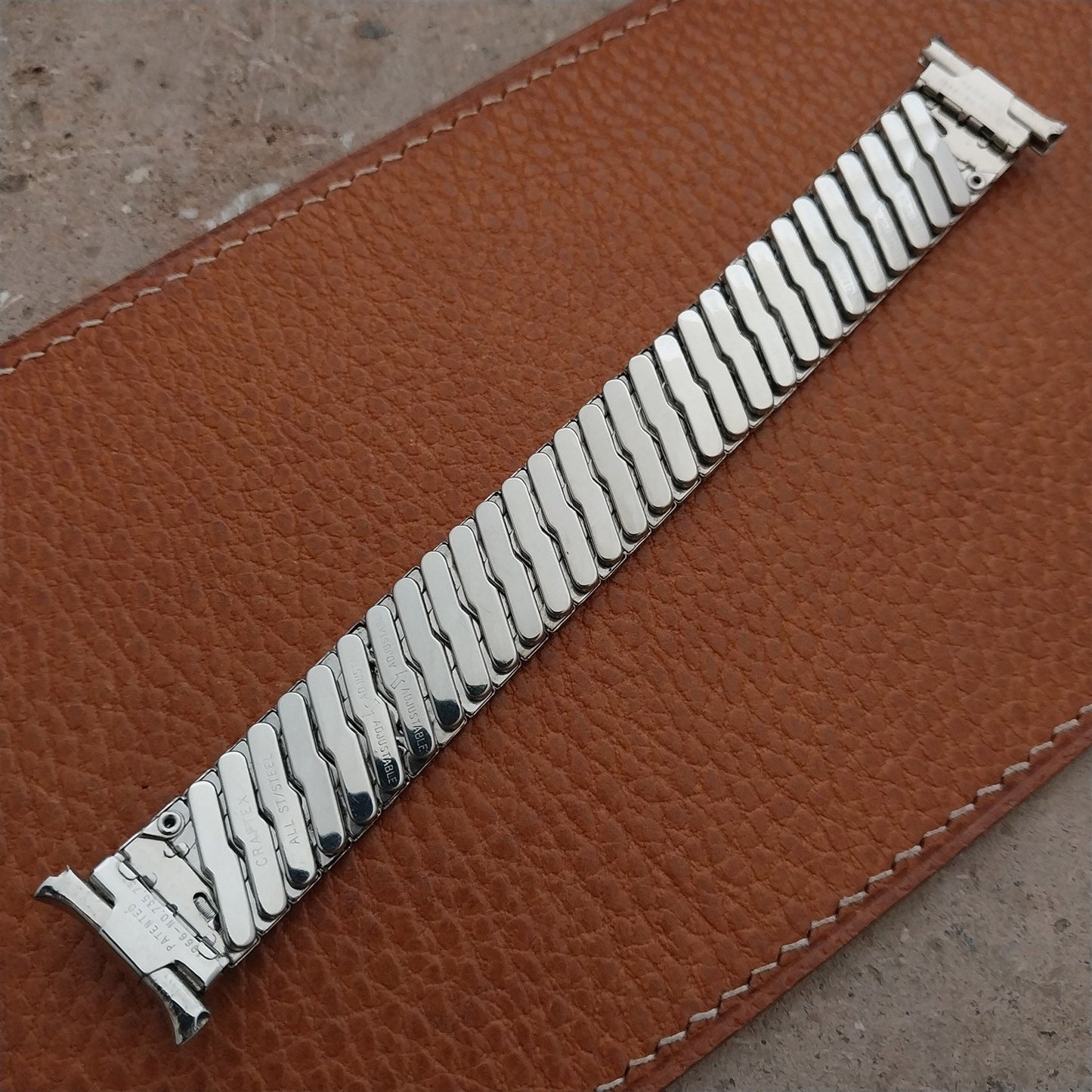 18mm 19mm 1960s-1970s Stainless Steel Baldwin nos Unused Vintage Watch Band