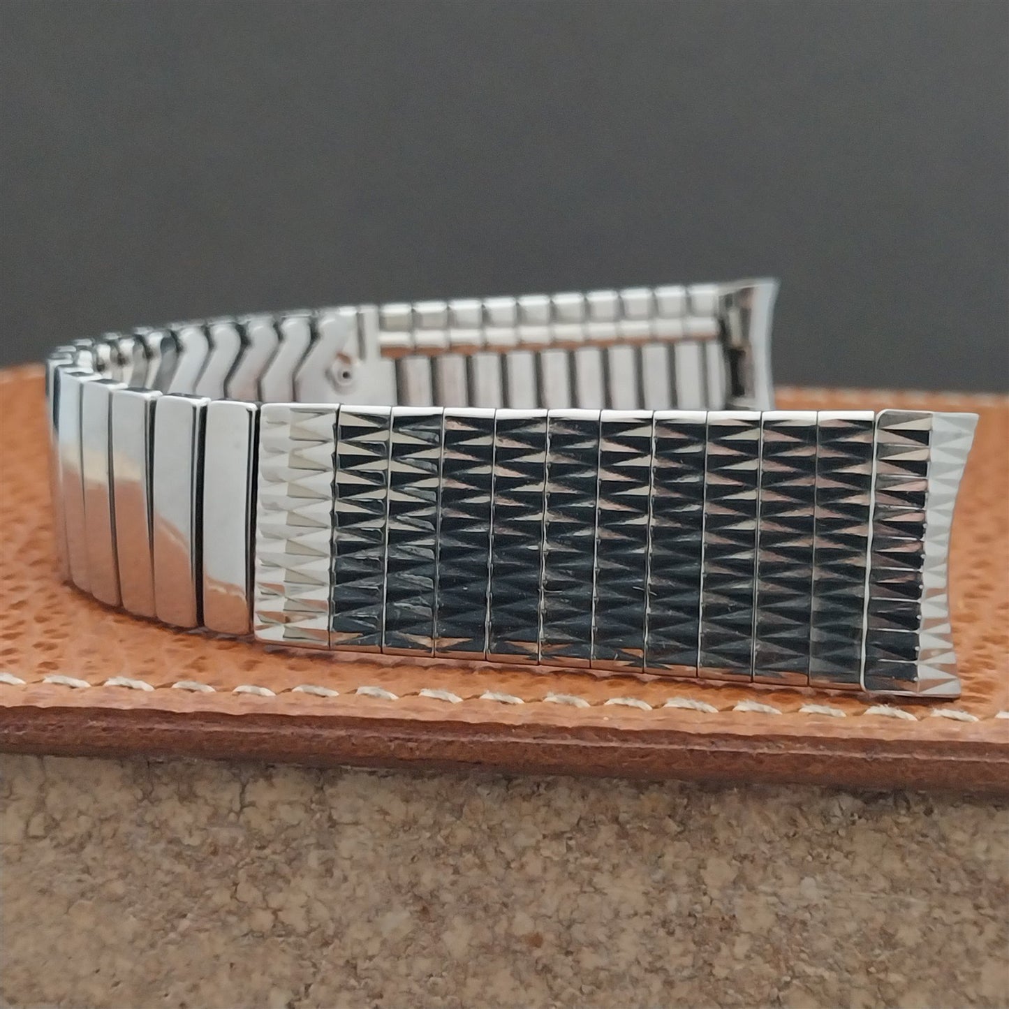 17.2mm Stainless Steel nos 1960s Expansion Craftex Unused nos Vintage Watch Band