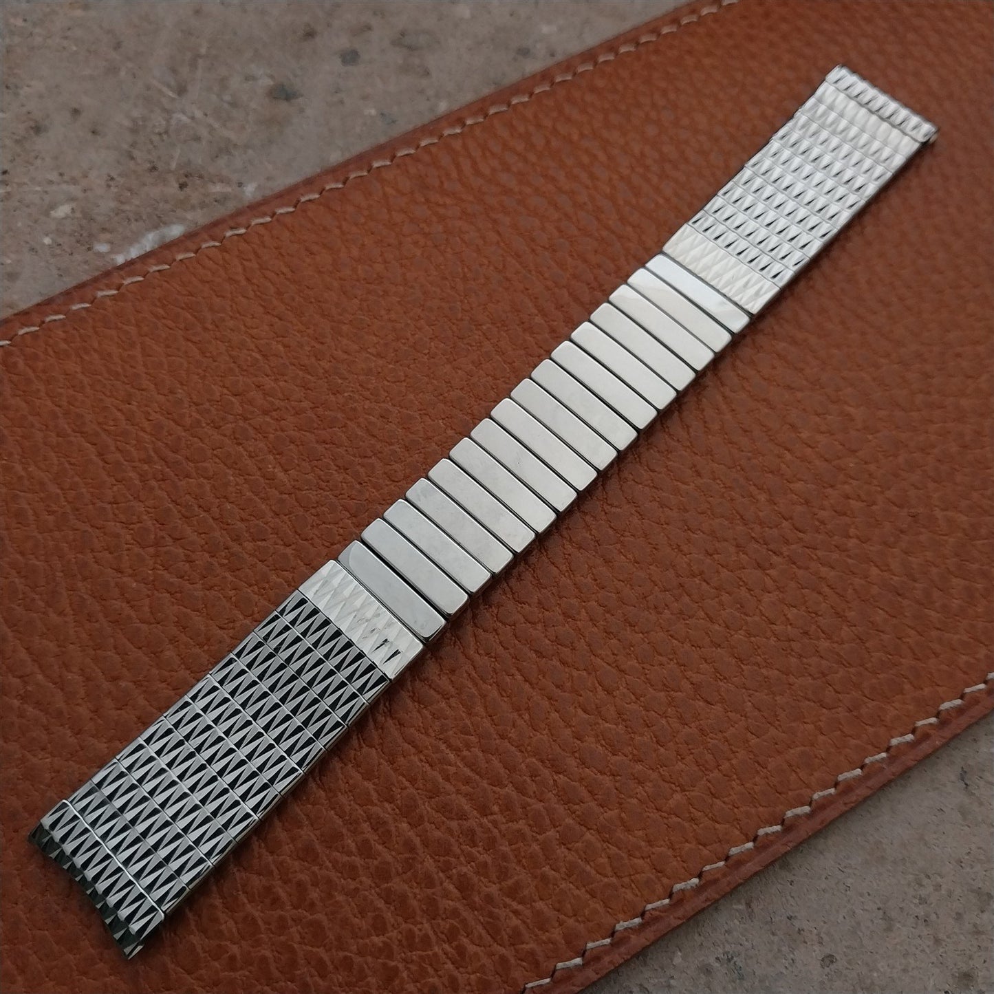 17.2mm Stainless Steel nos 1960s Expansion Craftex Unused nos Vintage Watch Band