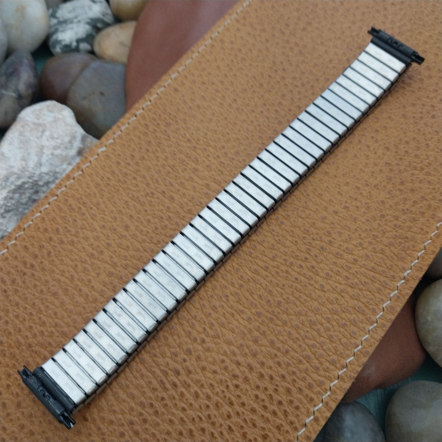 Speidel USA Snakeskin Enameled Old-Stock Expansion 16mm-22mm Vintage Watch Band