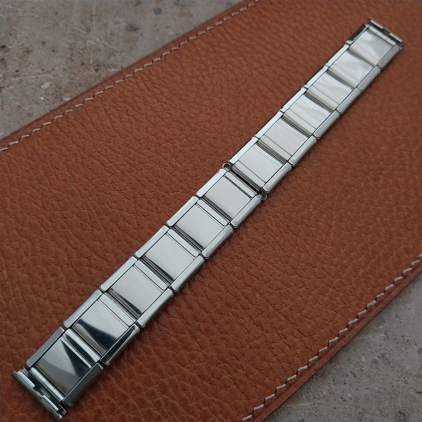 16mm Fischer Long Stainless Steel Military Wire Lug Unused Vintage Watch Band