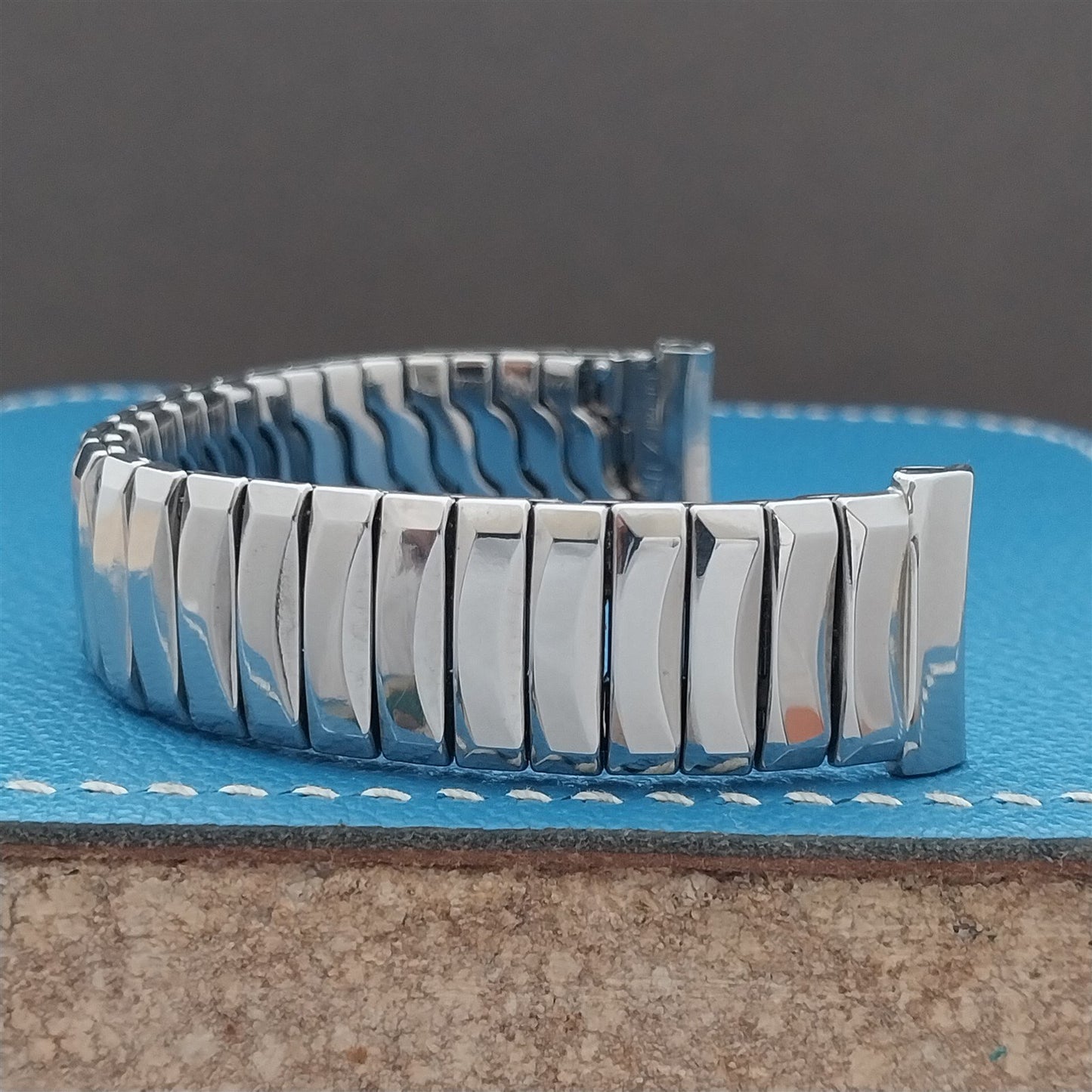 17.2mm Gemex Short Stainless Steel Expansion Unused 1950s Vintage Watch Band