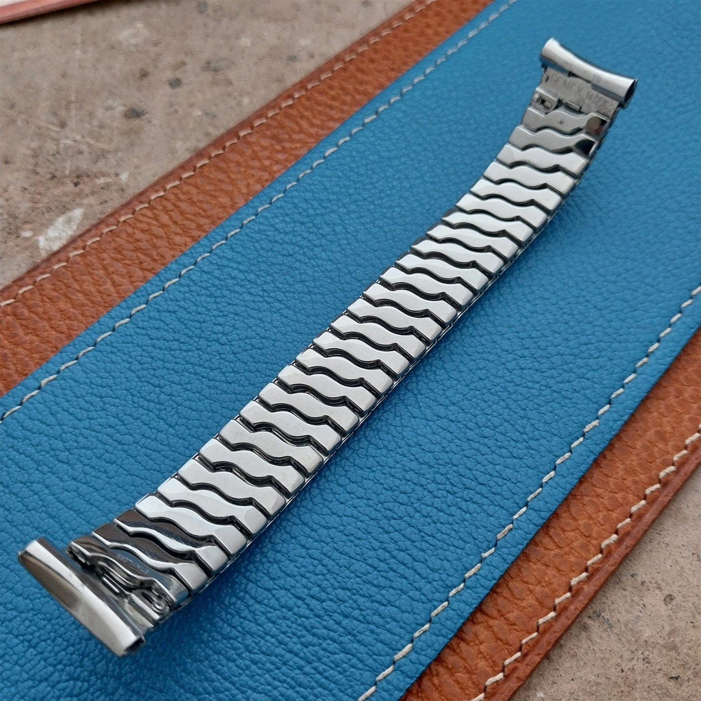17.2mm Gemex Short Stainless Steel Expansion Unused 1950s Vintage Watch Band