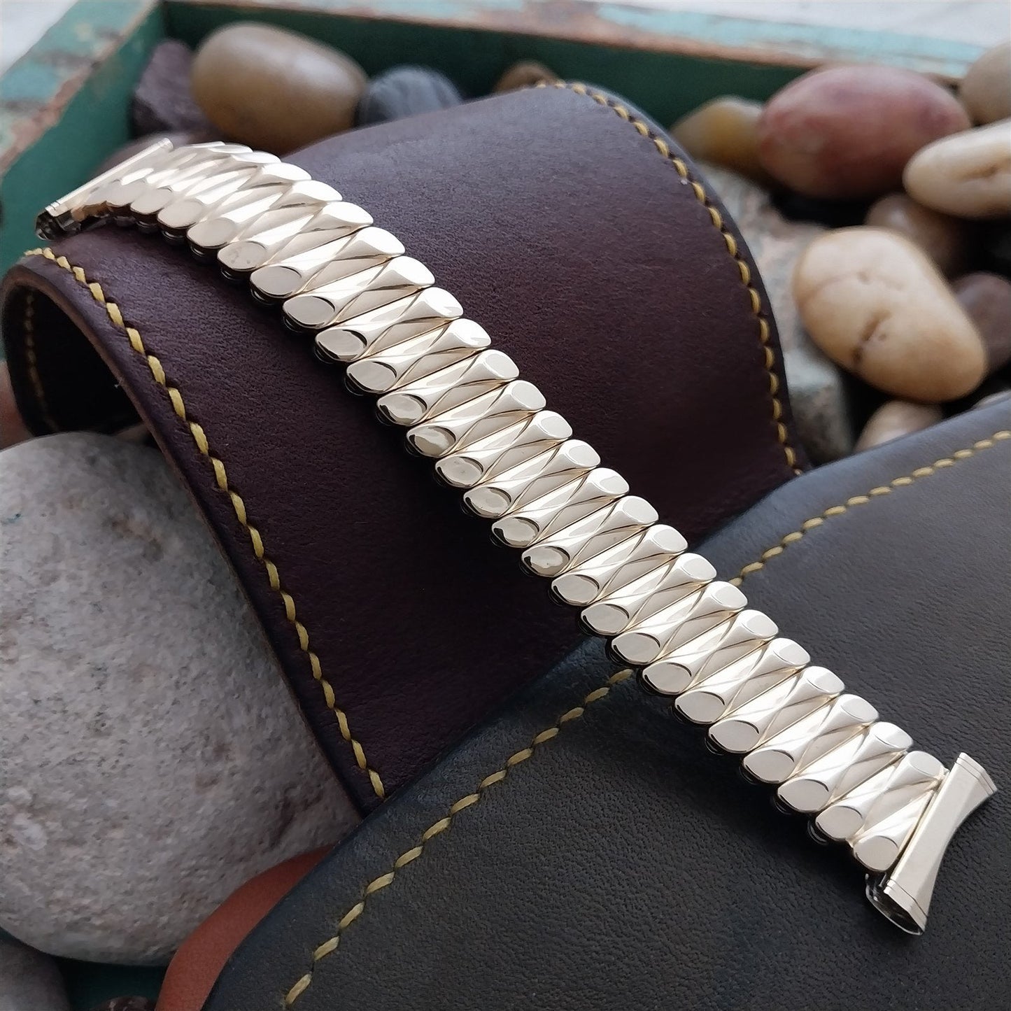 19mm 18mm 16mm Bellavance Short Gold-Filled 1960s Unused Vintage Watch Band