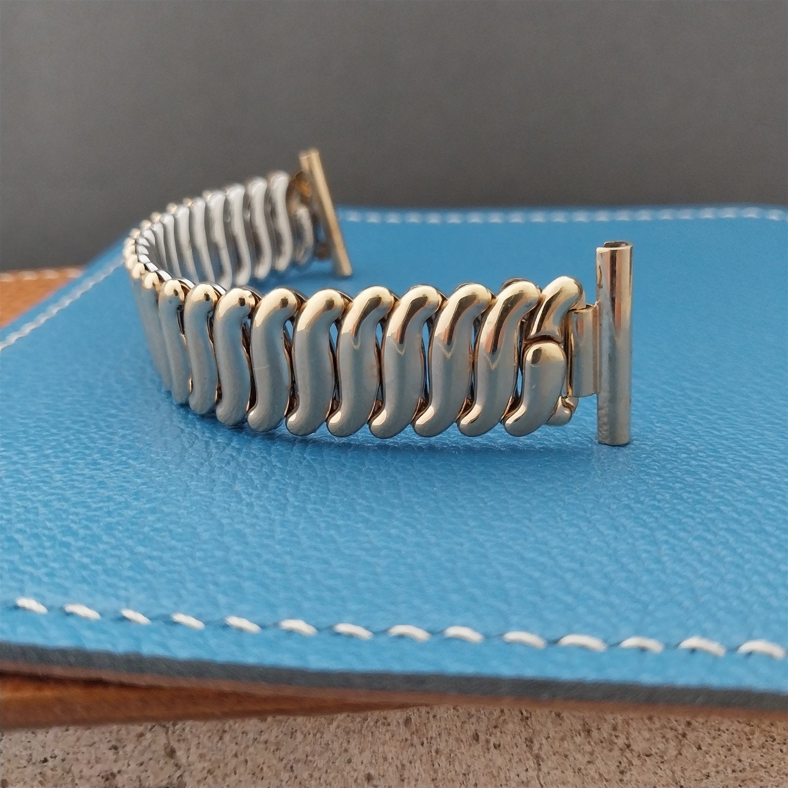 19mm 18mm 16mm Short 12k Gold-Filled Flex-Let Unused 1950s Vintage Watch Band