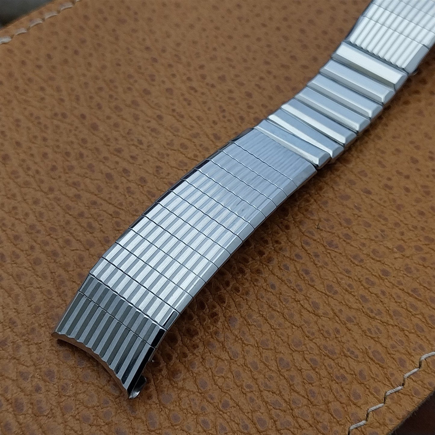 17.2mm 11/16" Kreisler Stainless Steel mcm Unused NOS 1960s Vintage Watch Band