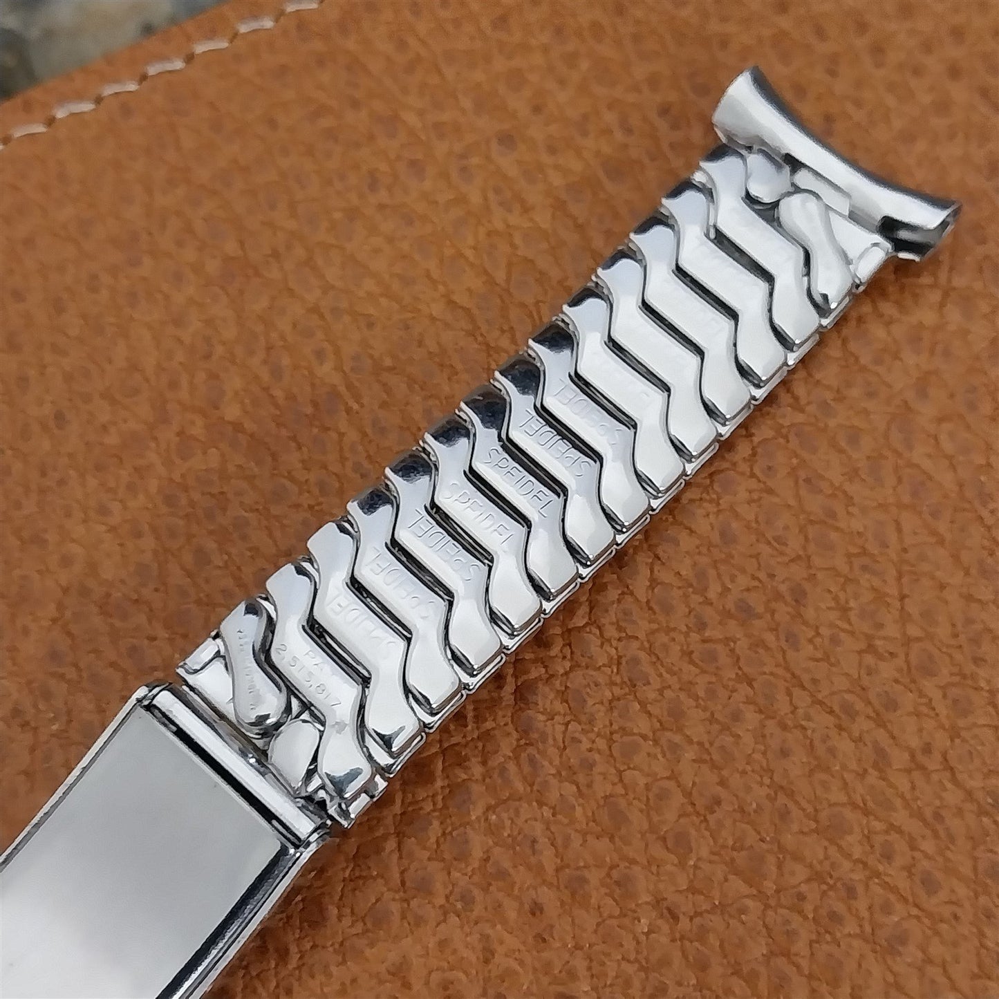 1954 19mm 18mm White Gold-Fill Speidel Photo Locket Unused Vintage Watch Band