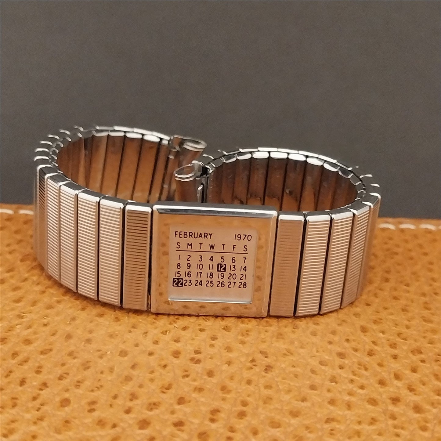 17mm Kreisler USA Stainless Steel Calendar Unused 1970 nos Vintage Watch Band