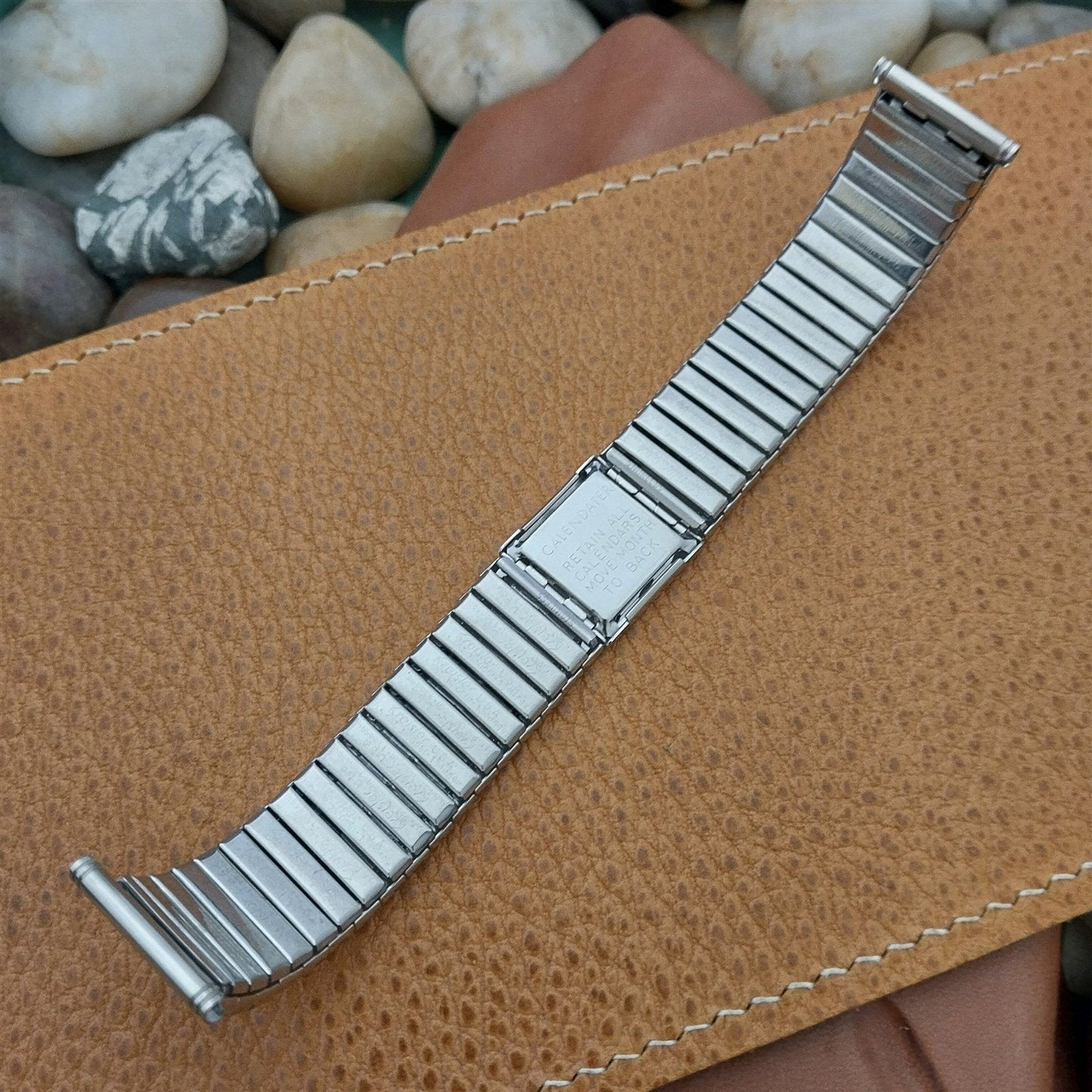 19mm 18mm Kreisler USA Stainless Steel 1972 Calendar Unused Vintage Watch Band