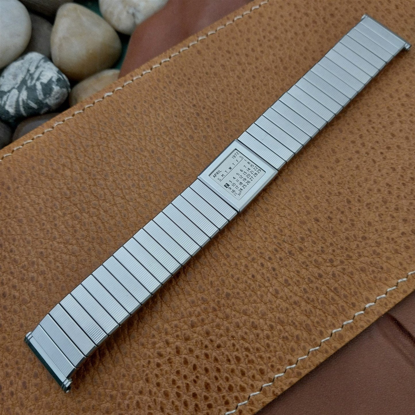 19mm 18mm Kreisler USA Stainless Steel 1972 Calendar Unused Vintage Watch Band