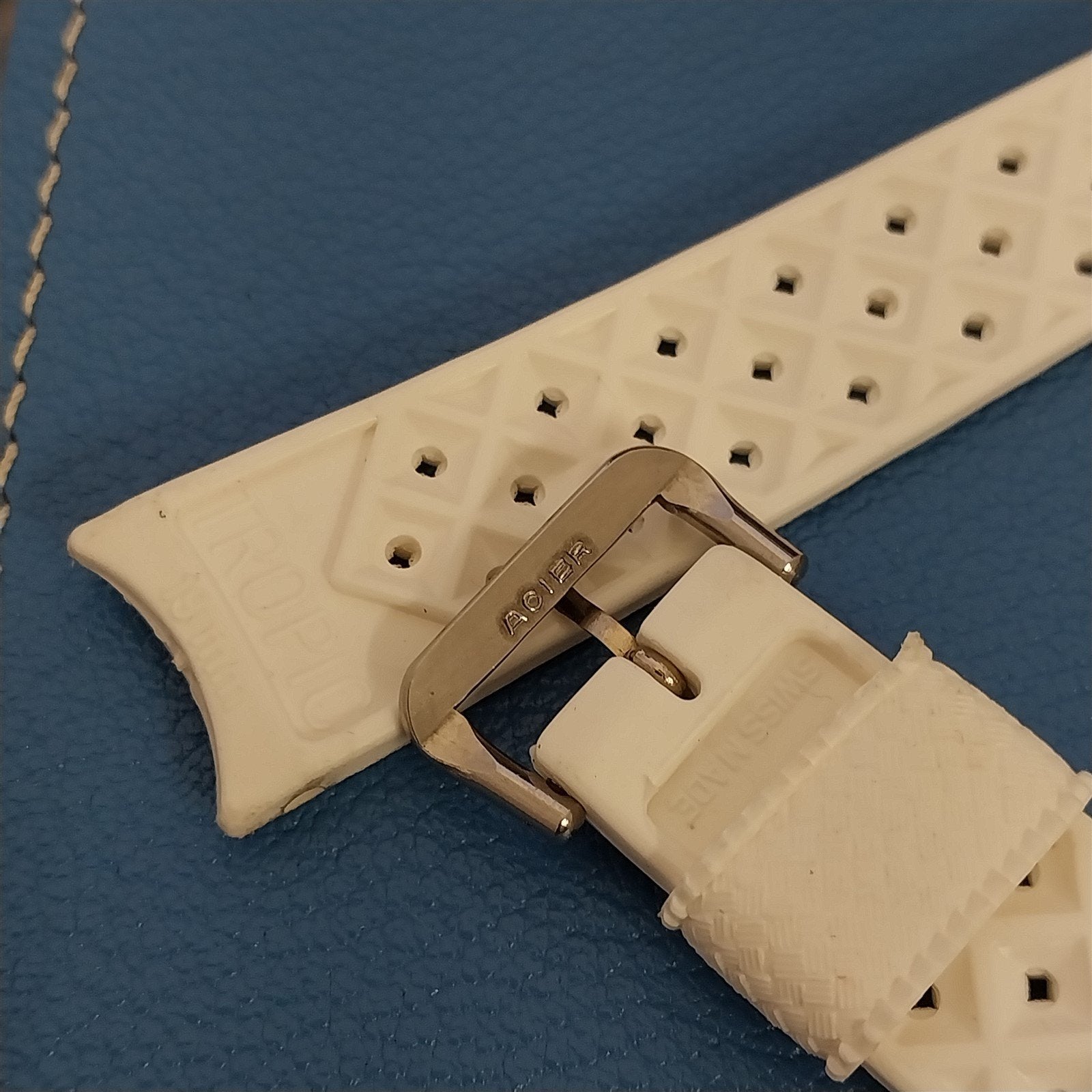 19mm Tropic Swiss Diver White Skindiver Unused 1970s Vintage Watch Band