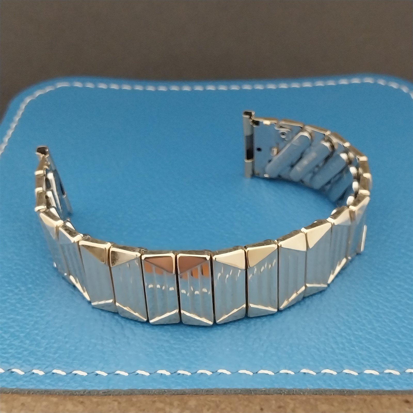 19mm 18mm 17.2mm Gold-Fill JB Champion Expansion Unused 1950s Vintage Watch Band