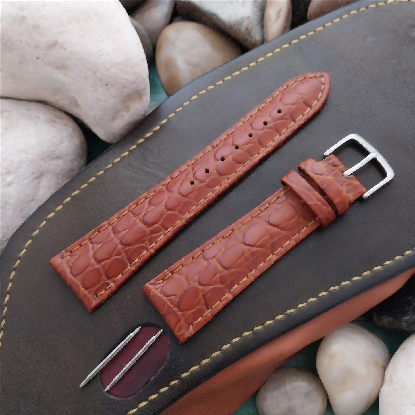 22mm Hadley Roma Brown Croco-Grain Leather Unused Watch Band