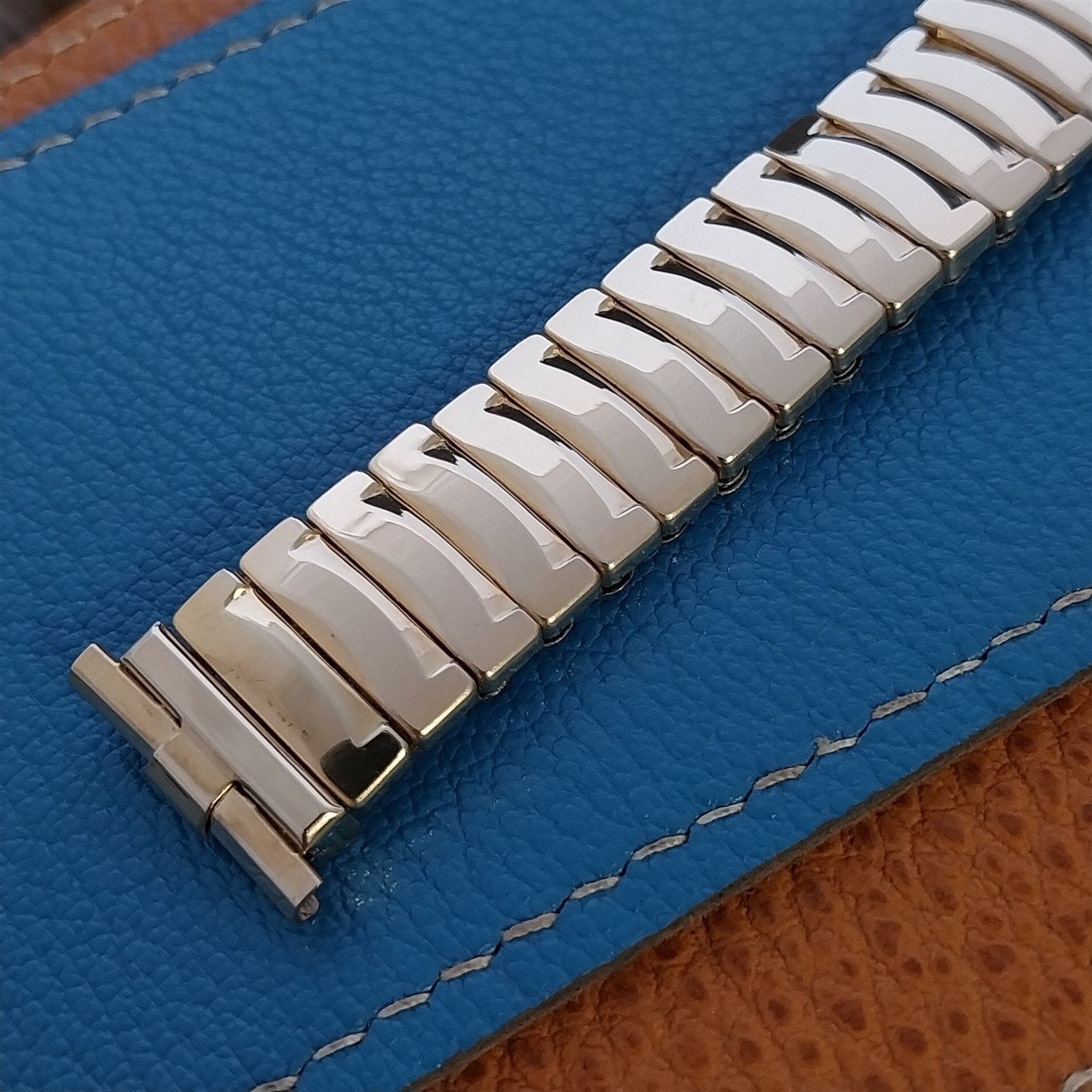 18mm 19mm 10k Gold-Filled JB Champion USA Unused 1960s Vintage Watch Band