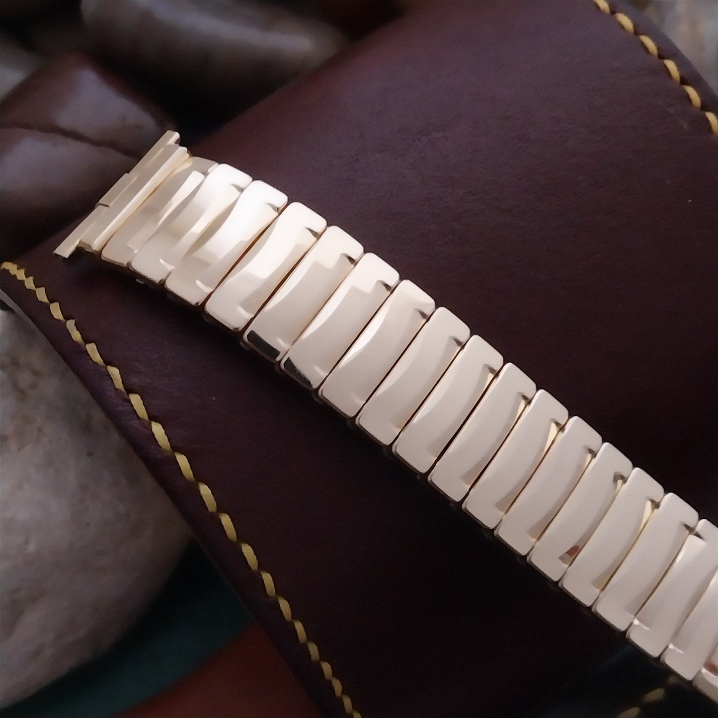 18mm 19mm 17.2mm 10k Gold-Filled JB Champion nos Unused 1960s Vintage Watch Band