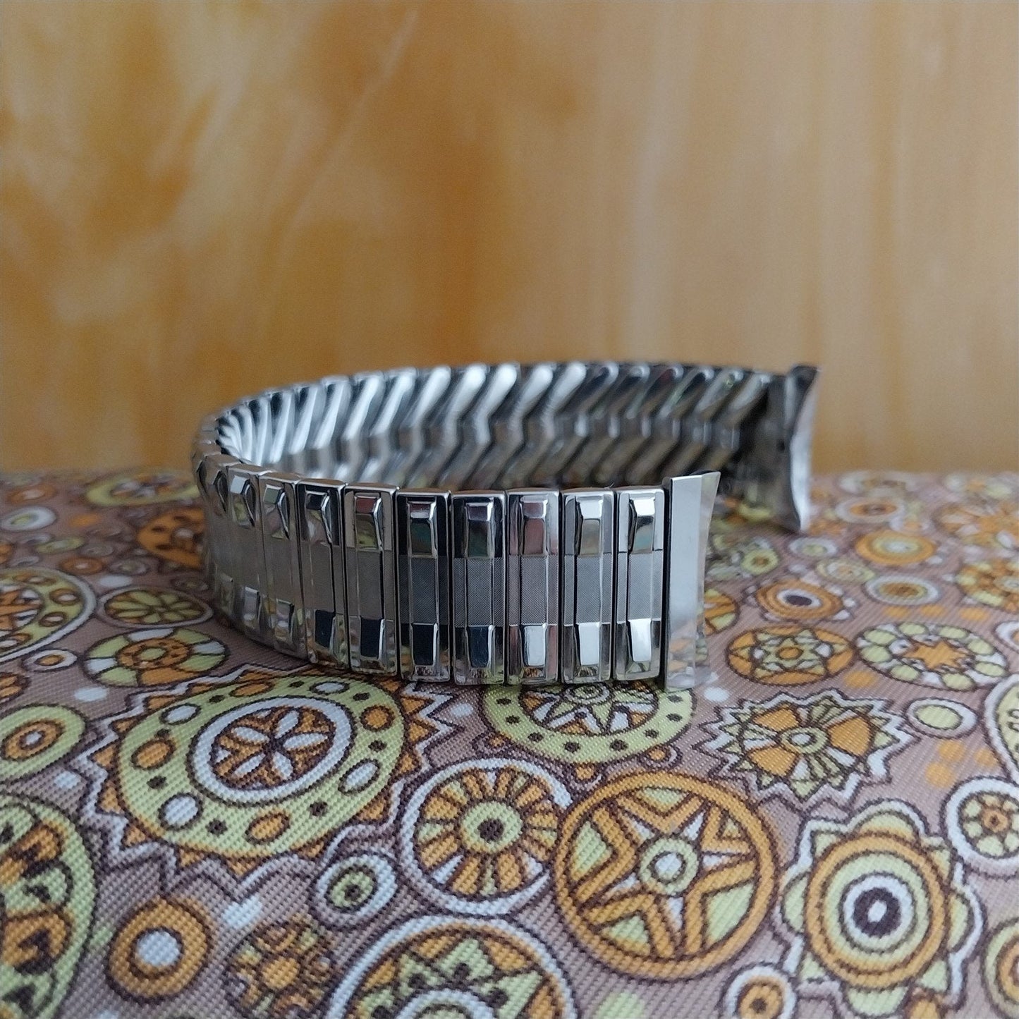 17.2mm Baker-Wells Stainless Steel Expansion Unused 1960s Vintage Watch Band