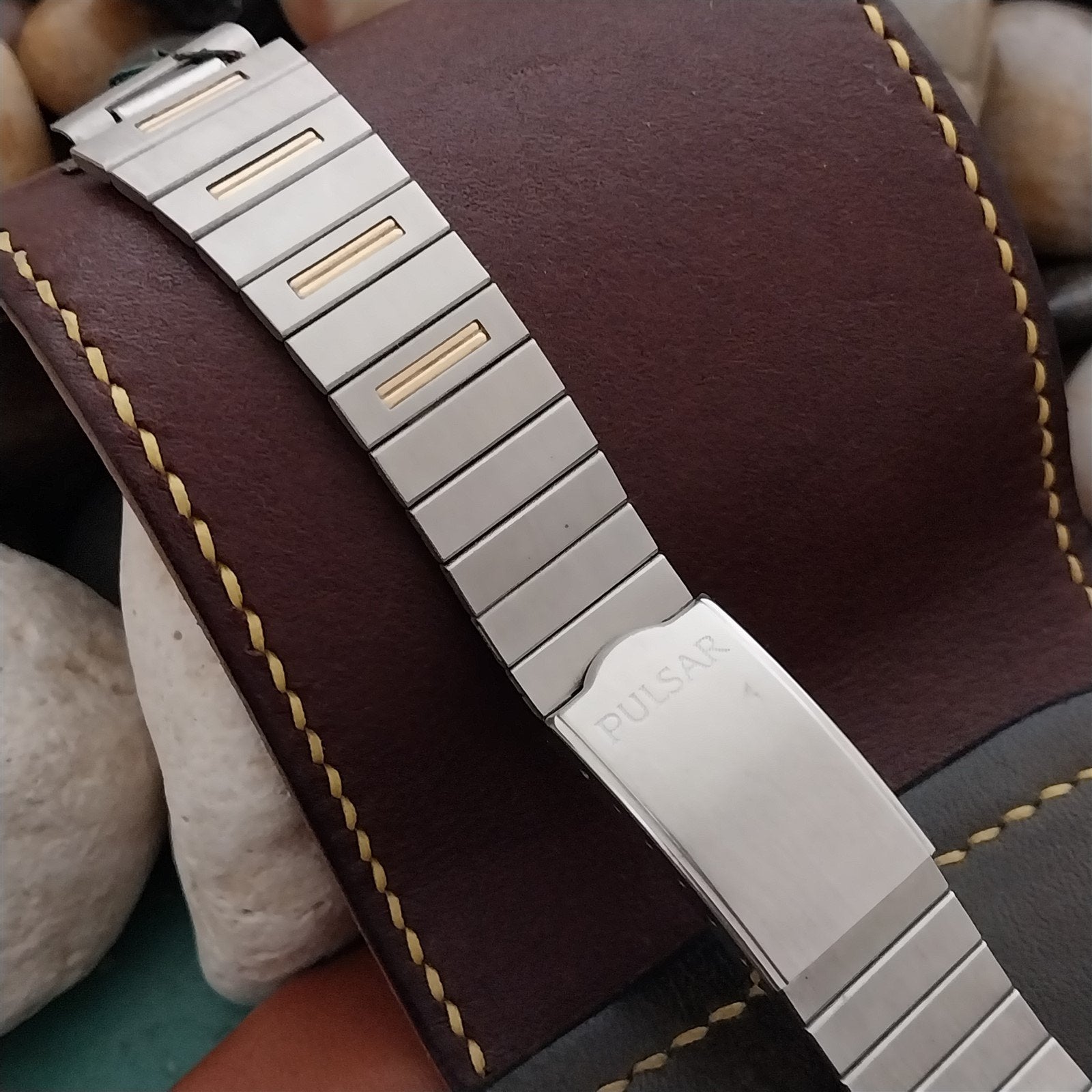 18mm Pulsar Stainless Steel & Gold Tone 086 MKE Unused Vintage Watch Band