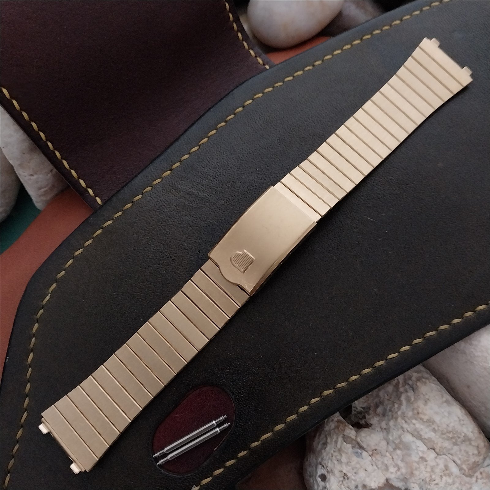 18mm Pulsar Gold-Tone 400MA Old Stock Unused Vintage Watch Band