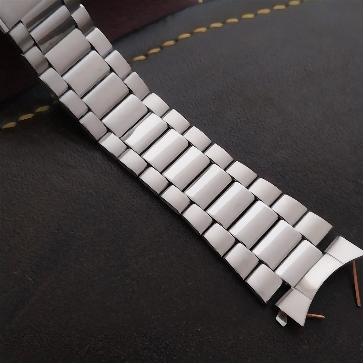 18mm Pulsar Stainless Steel 319MC Unused Vintage Watch Band