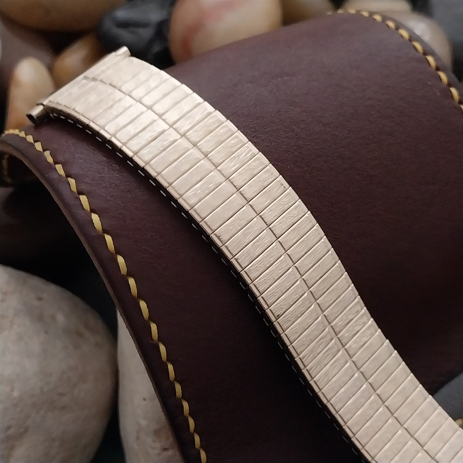 18mm 19mm 20mm JB Champion Gold Plated Expansion 1970s Vintage Watch Band