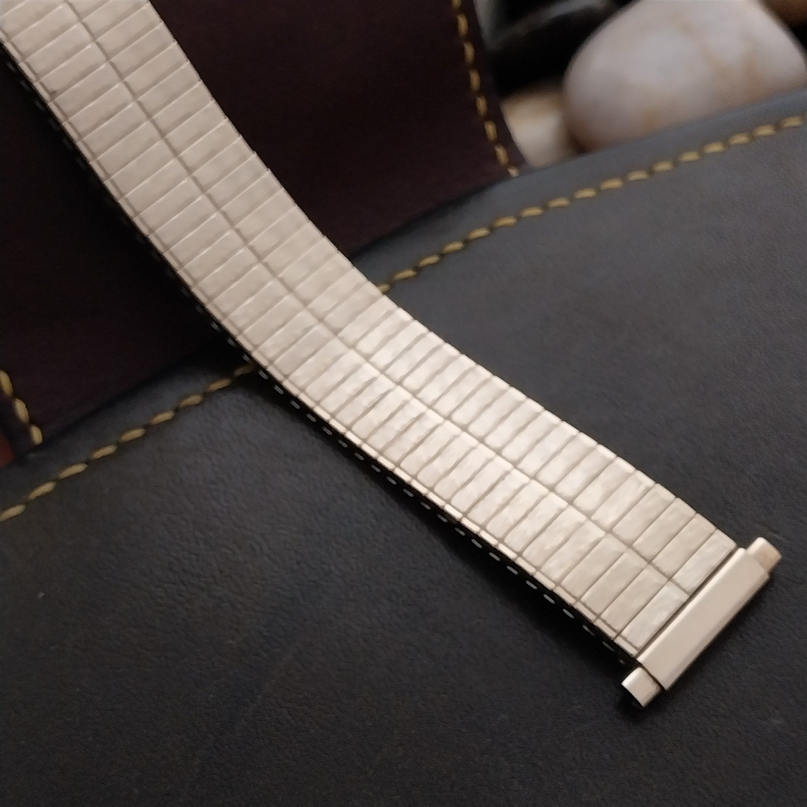 18mm 19mm 20mm JB Champion Gold Plated Expansion 1970s Vintage Watch Band