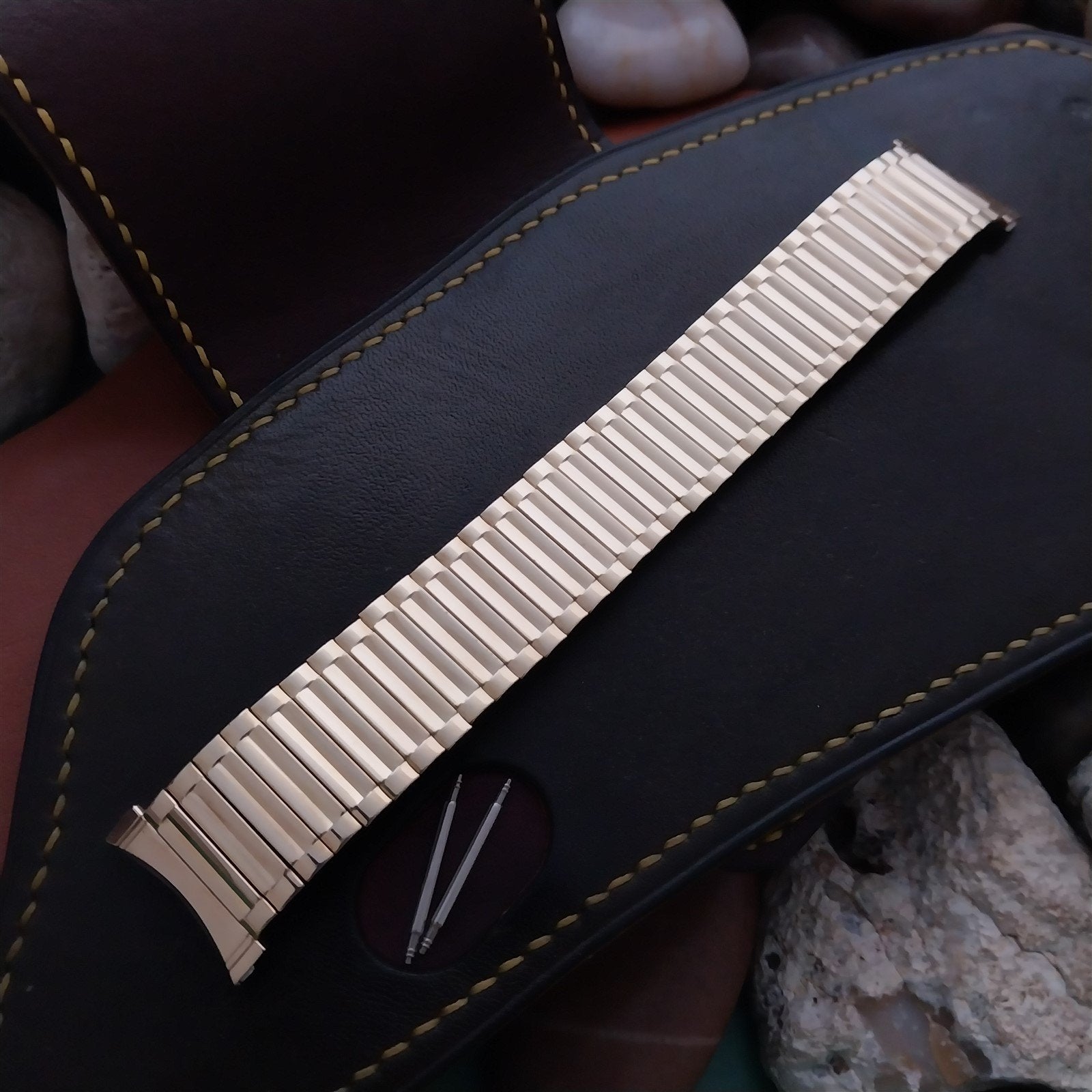 22mm 20mm 19mm Bulova Yellow Gold rgp Wide Unused nos 1970s Vintage Watch band