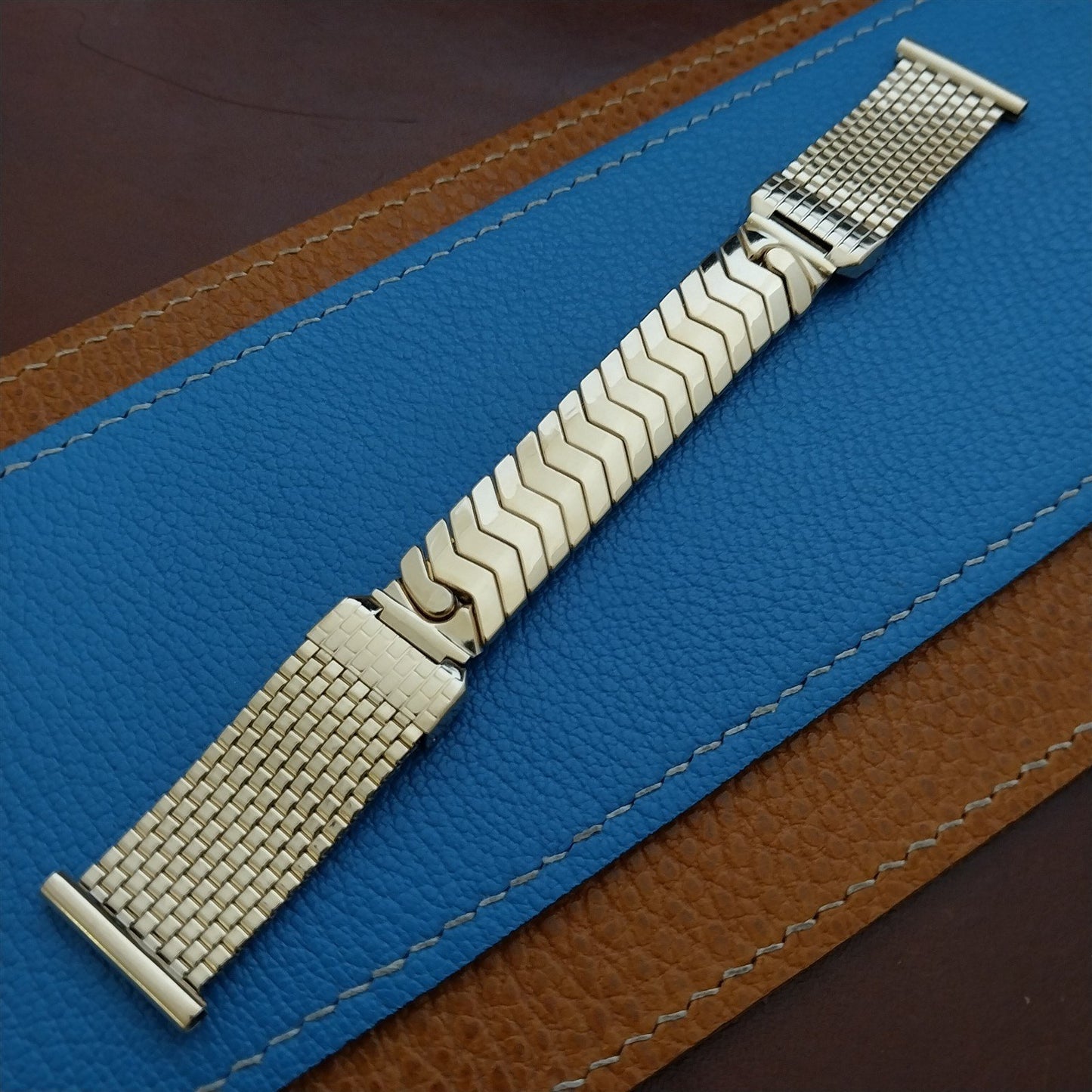 Vintage 19mm 18mm Gold-Fill Mesh JB Champion NOS Unused Classic 1950s Watch Band