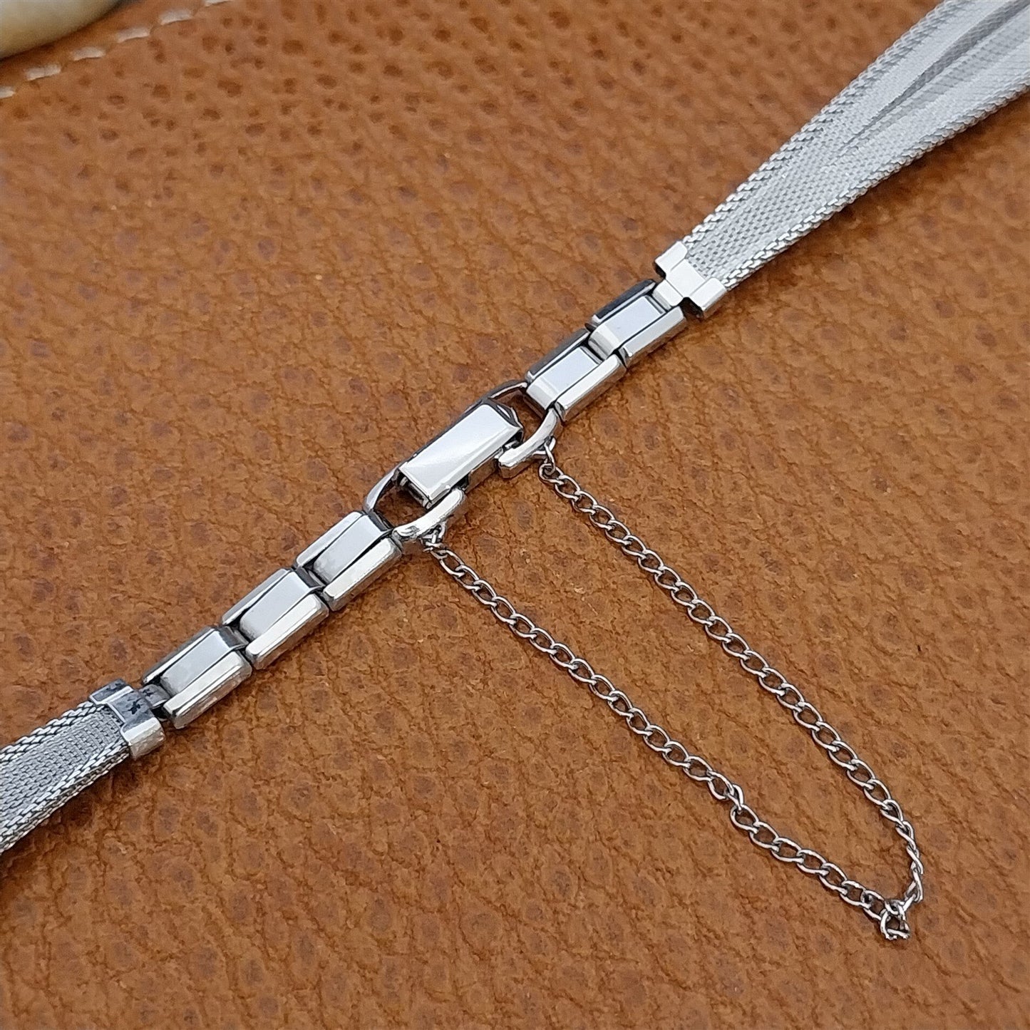 White Gold-Filled Mesh Ladies Speidel Teardrop Unused 1960s Vintage Watch Band