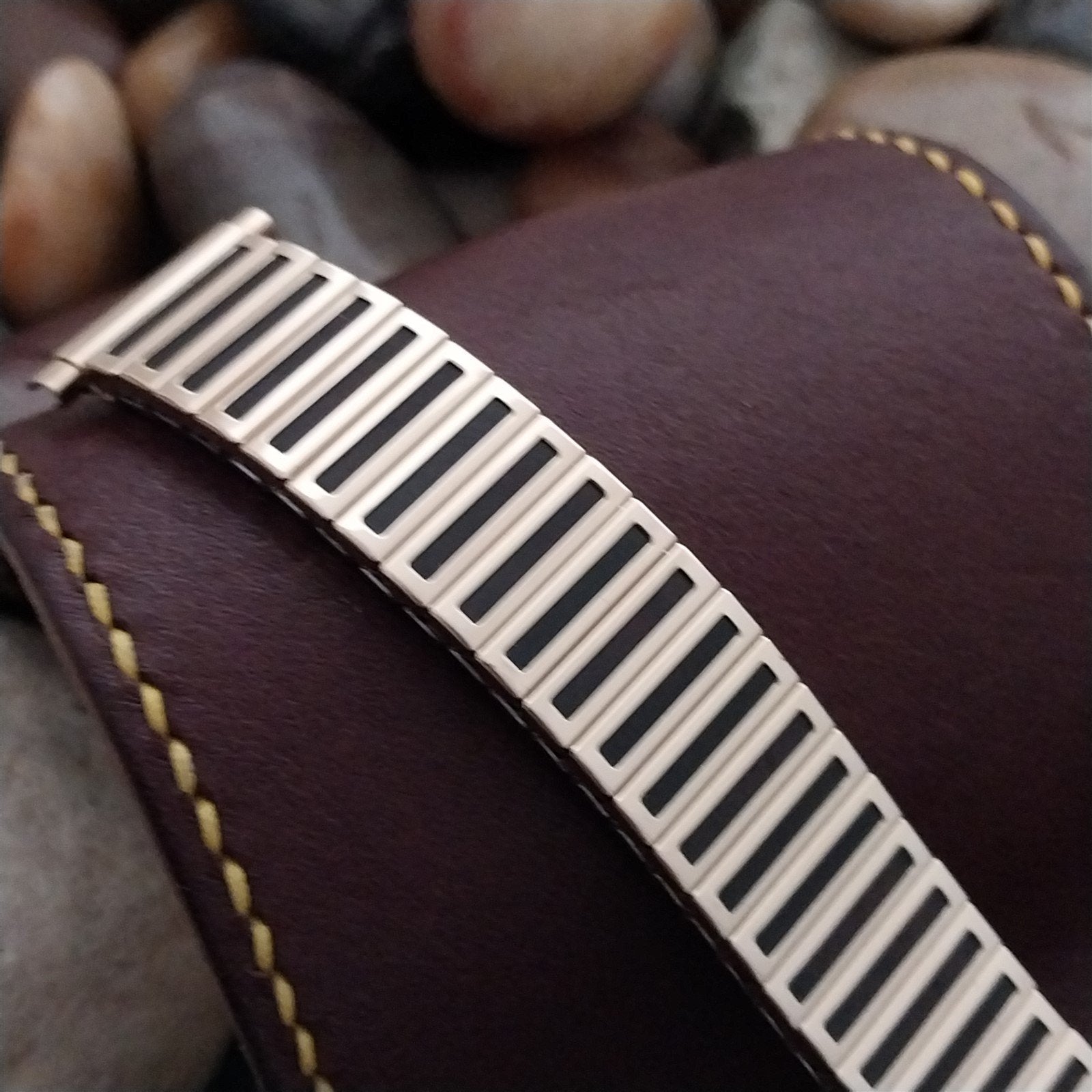 19mm 18mm 17mm 16mm Gold RGP & Black JB Champion Unused 1970s Vintage Watch Band