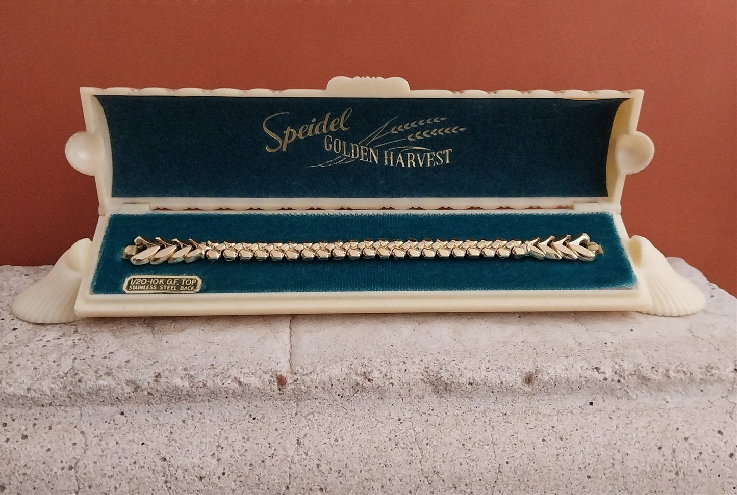 Ladies Yellow Gold-Fill Speidel Golden Harvest Unused 1950s Vintage Watch Band