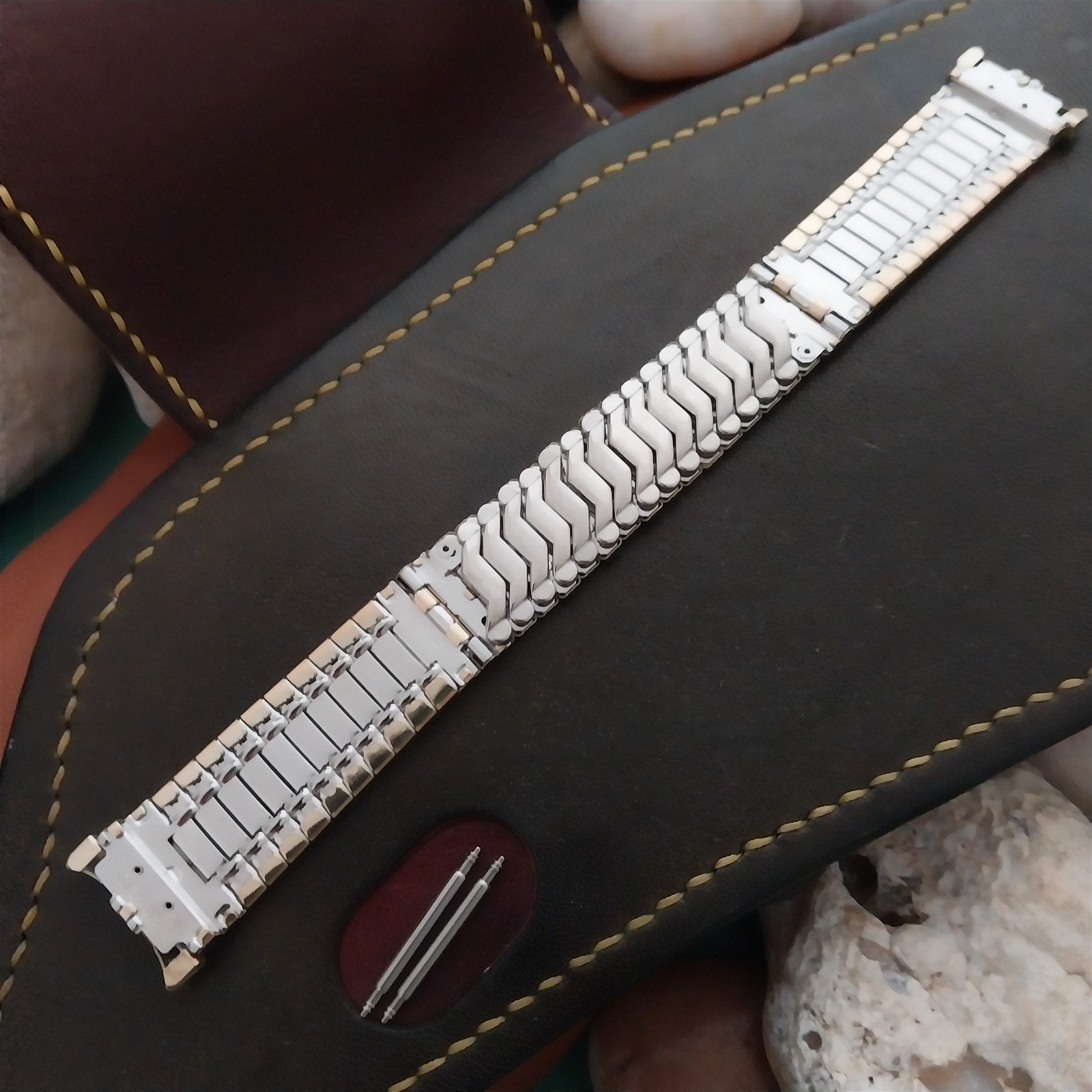 19mm 18mm JB Champion White Rose & Yellow Gold-Filled nos 1960s Vintage Watch Band